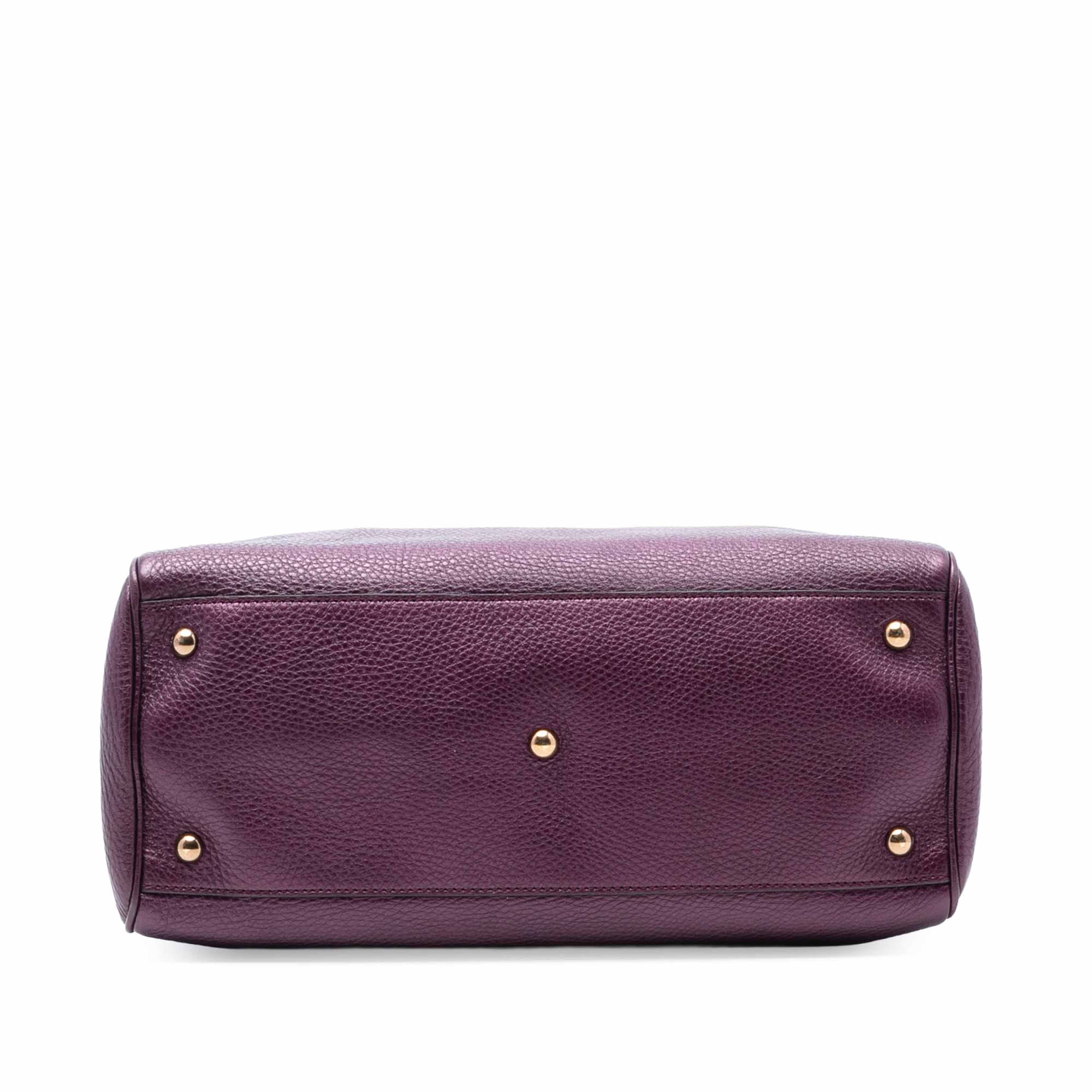 Gucci Medium Calfskin Bamboo Shopper Satchel, från Luxclusif, i färgen purpur. Klicka för att öppna bilden i stort format