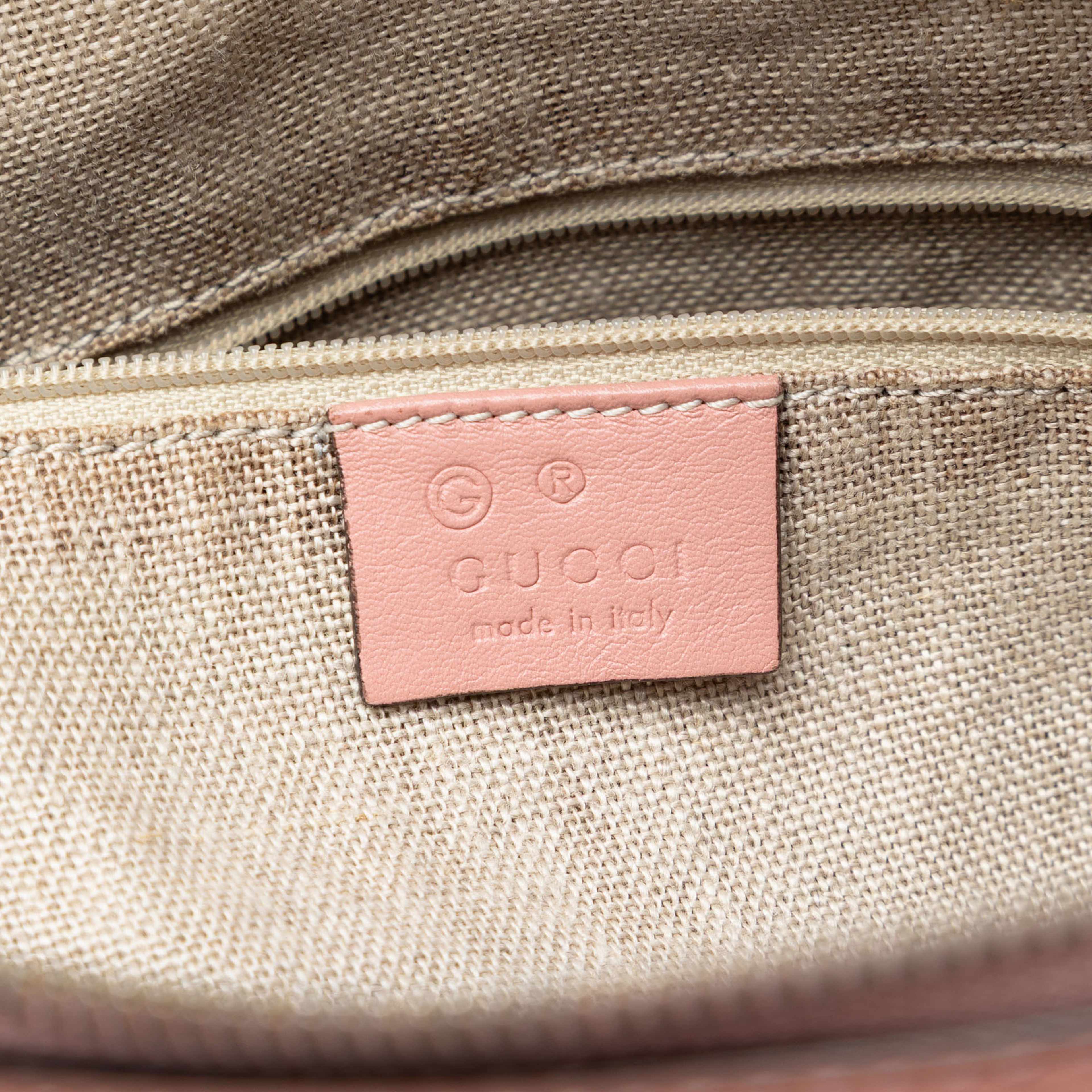 Gucci Large Microguccissima Dome Satchel, från Luxclusif, i färgen pink. Klicka för att öppna bilden i stort format