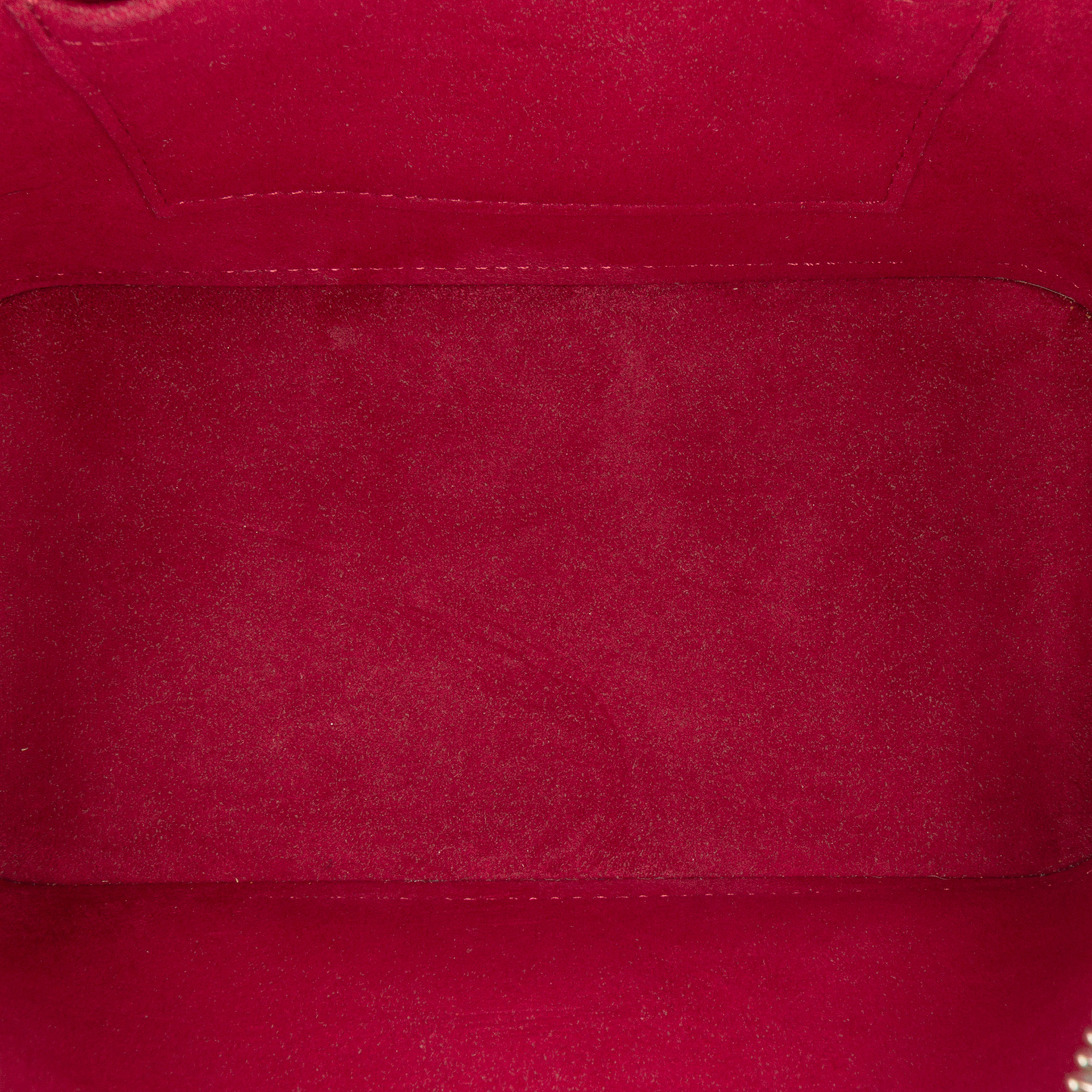 Louis Vuitton Epi Alma Bb, från Luxclusif, i färgen dark pink.