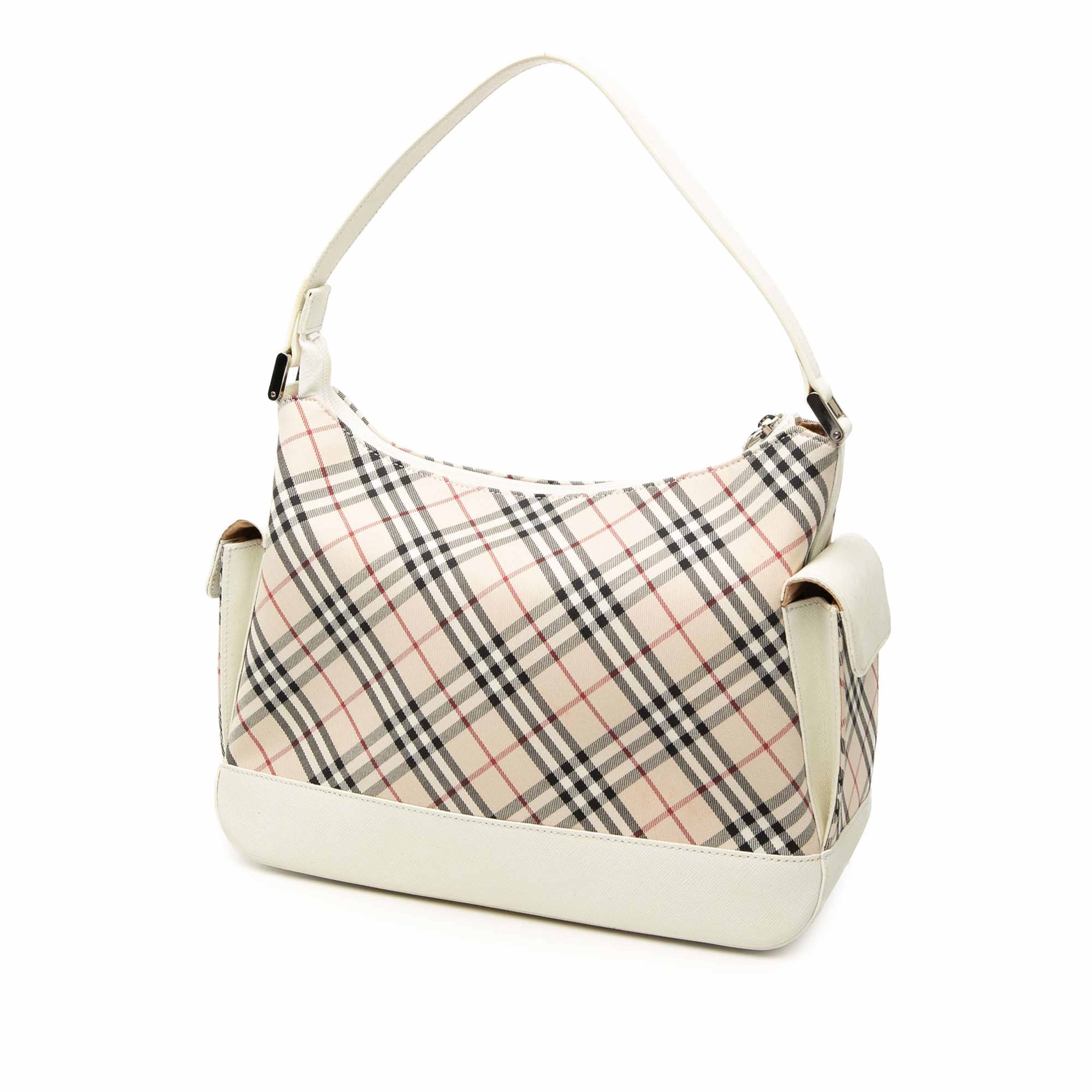 Burberry Nova Check Canvas Shoulder Bag, från Luxclusif, i färgen vit. Klicka för att öppna bilden i stort format