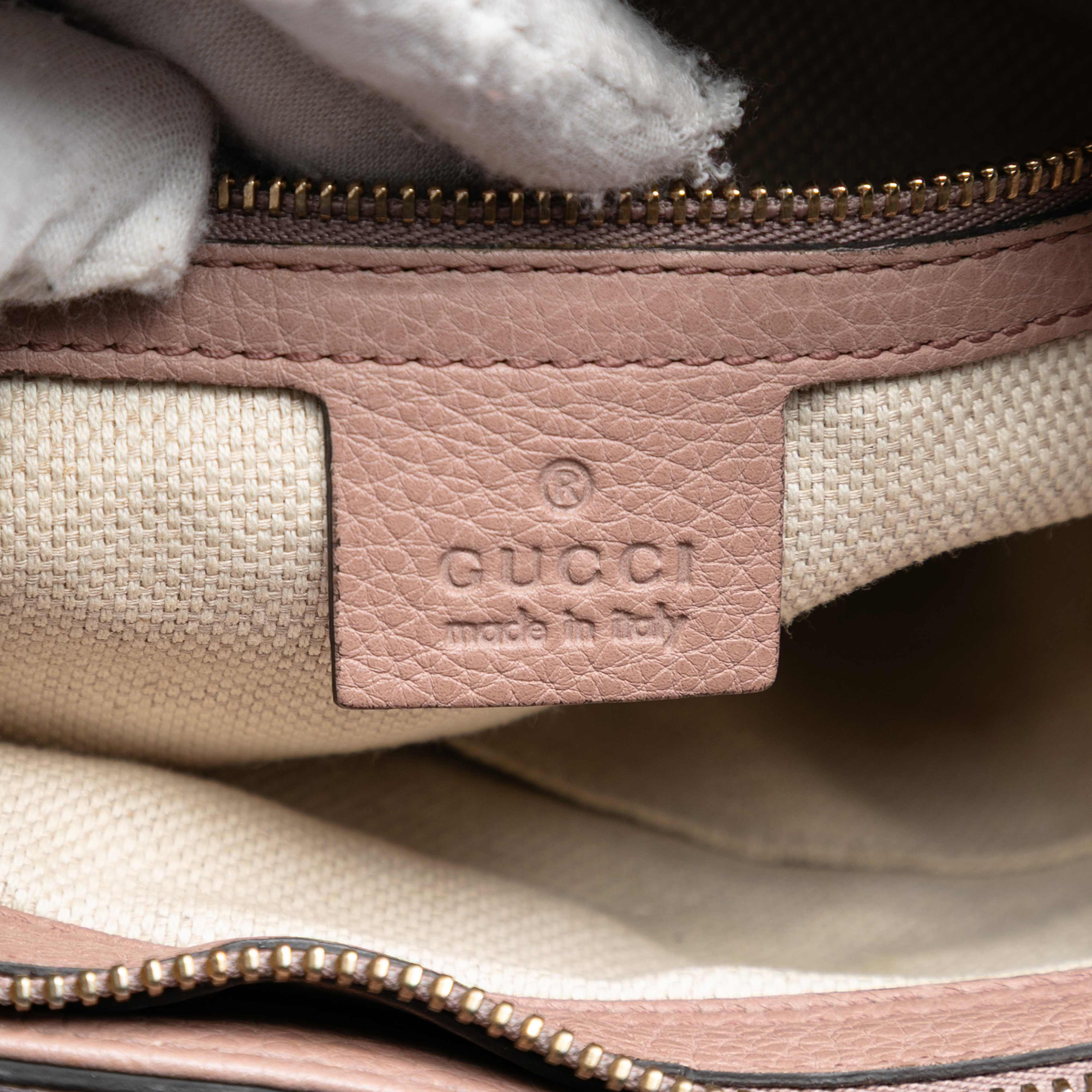 Gucci Small Calfskin Soho Cellarius Satchel, från Luxclusif, i färgen light pink. Klicka för att öppna bilden i stort format