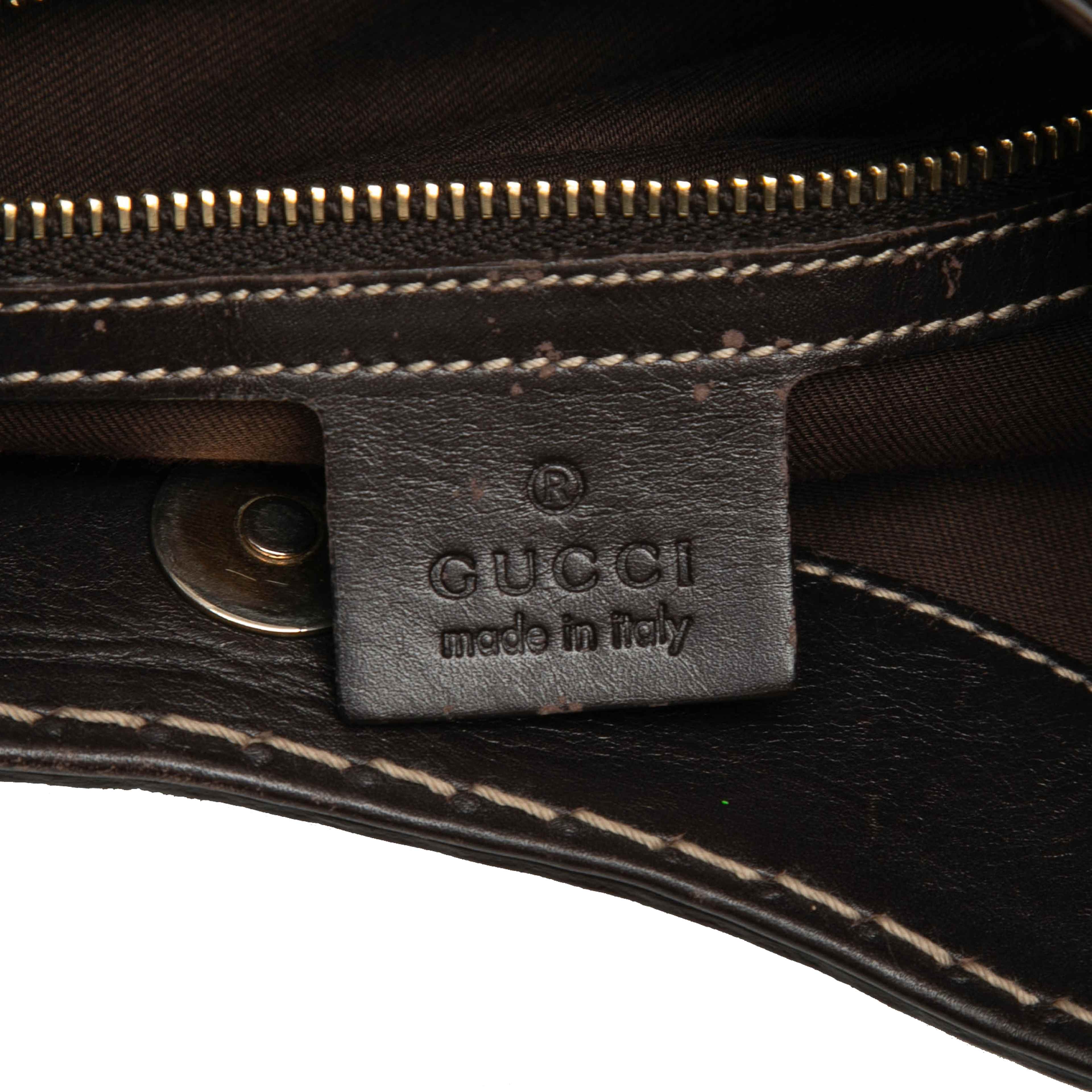 Gucci Gg Canvas Dialux Queen Hobo, från Luxclusif, i färgen beige. Klicka för att öppna bilden i stort format