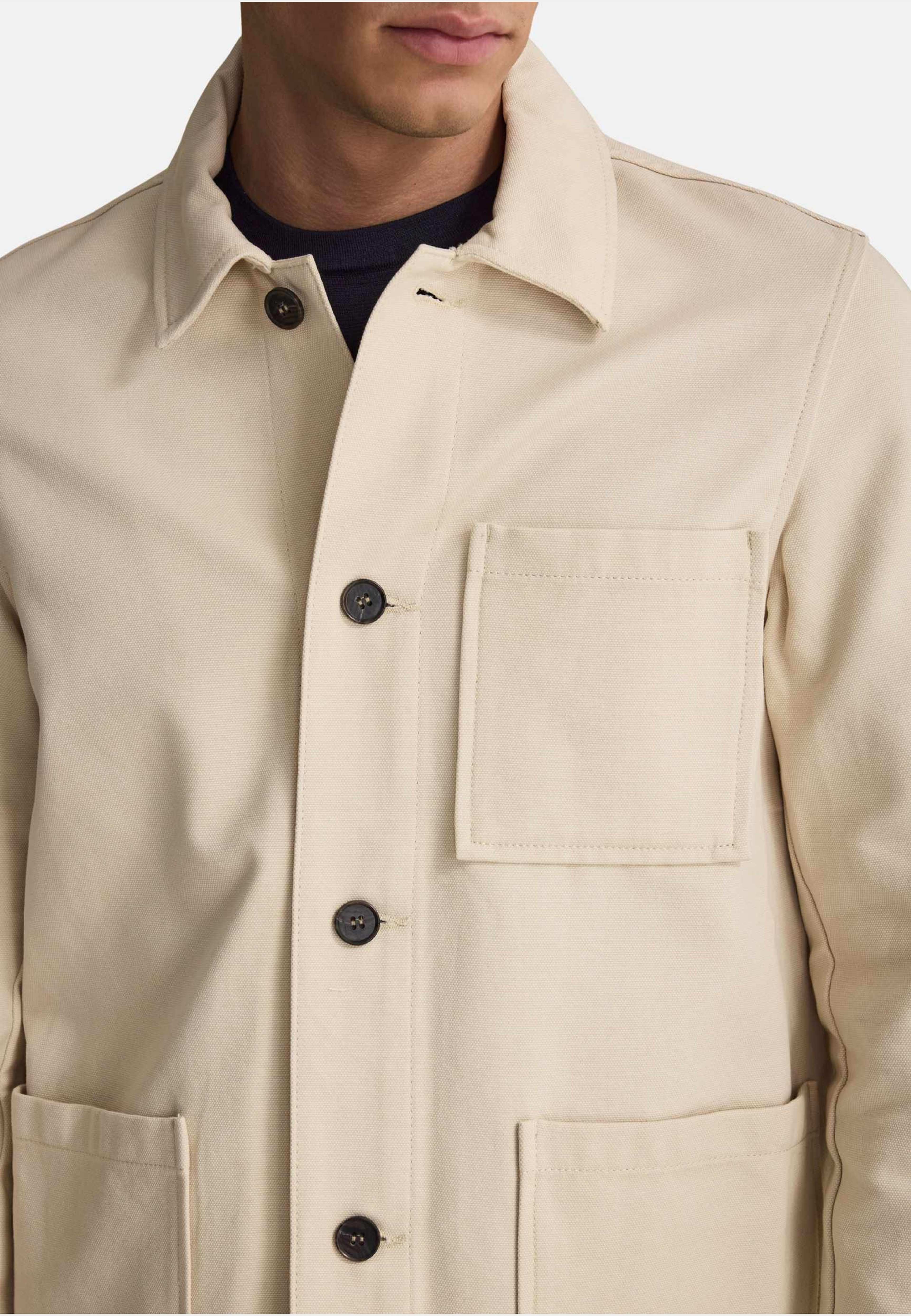 Cotton Overshirt (tommy), från John Henric, i färgen beige. Klicka för att öppna bilden i stort format