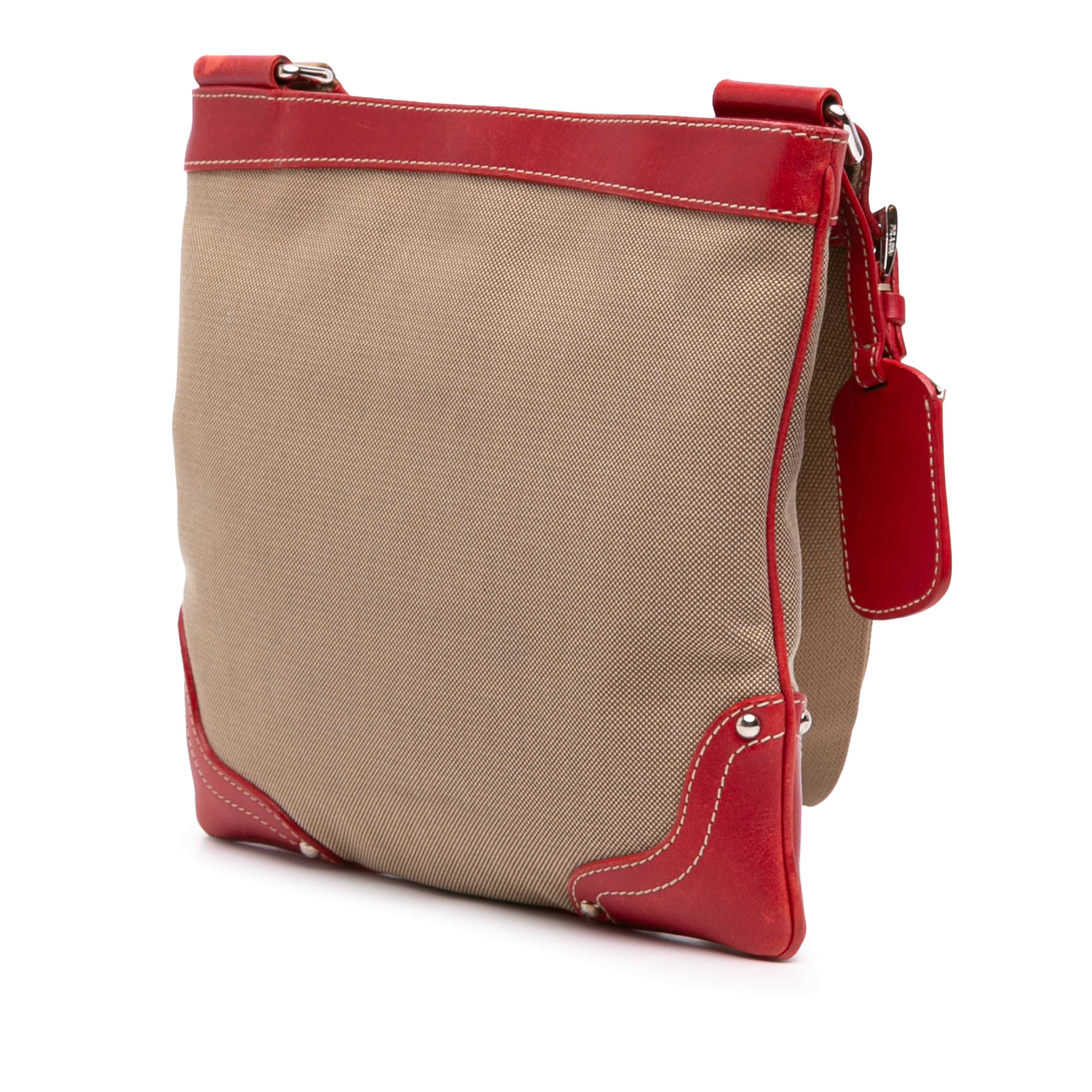 Prada Canvas Canapa Logo Crossbody, från Luxclusif, i färgen röd. Klicka för att öppna bilden i stort format