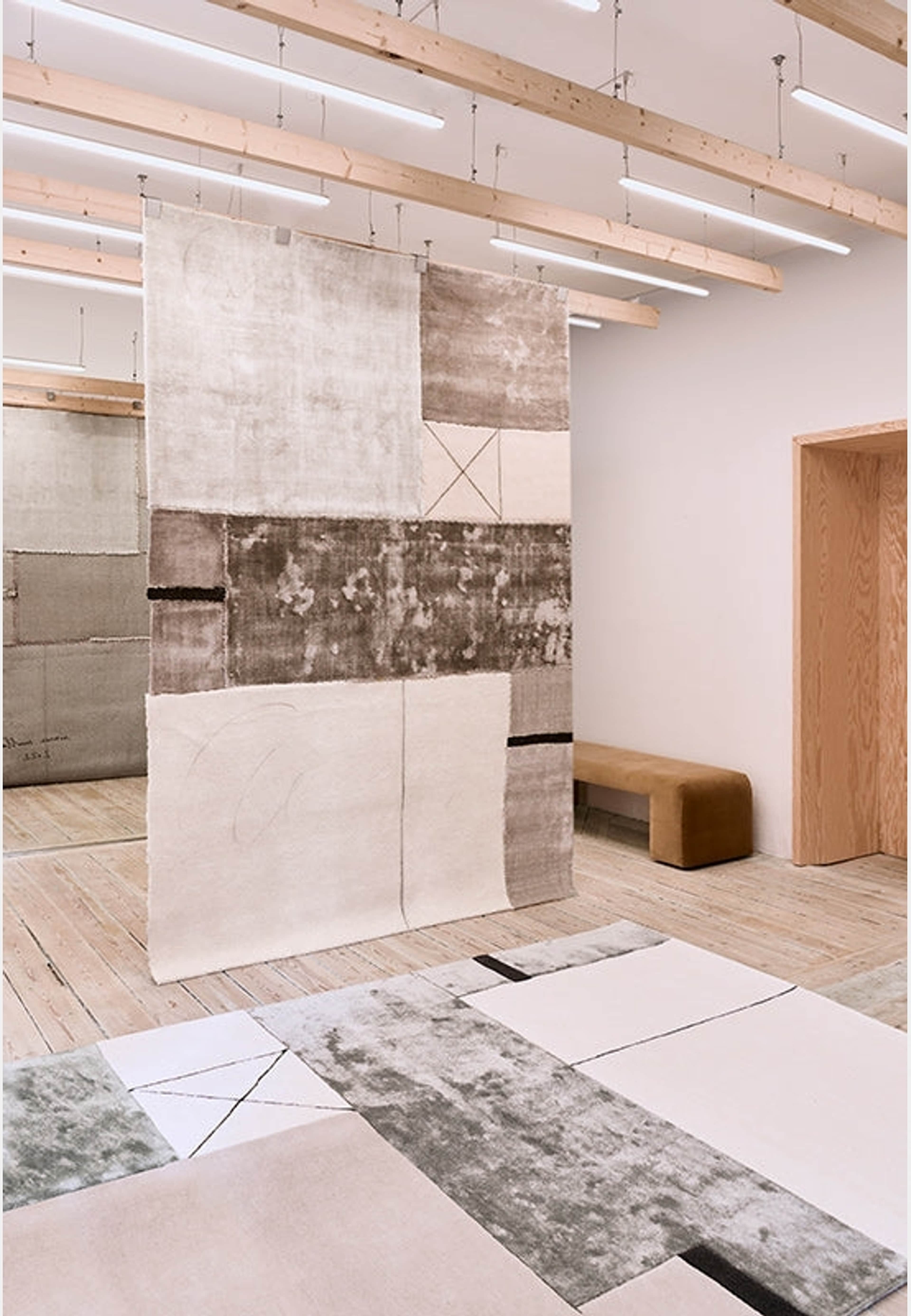 Simon Mullan Patch Work, från Layered, i färgen patch work white. Klicka för att öppna bilden i stort format