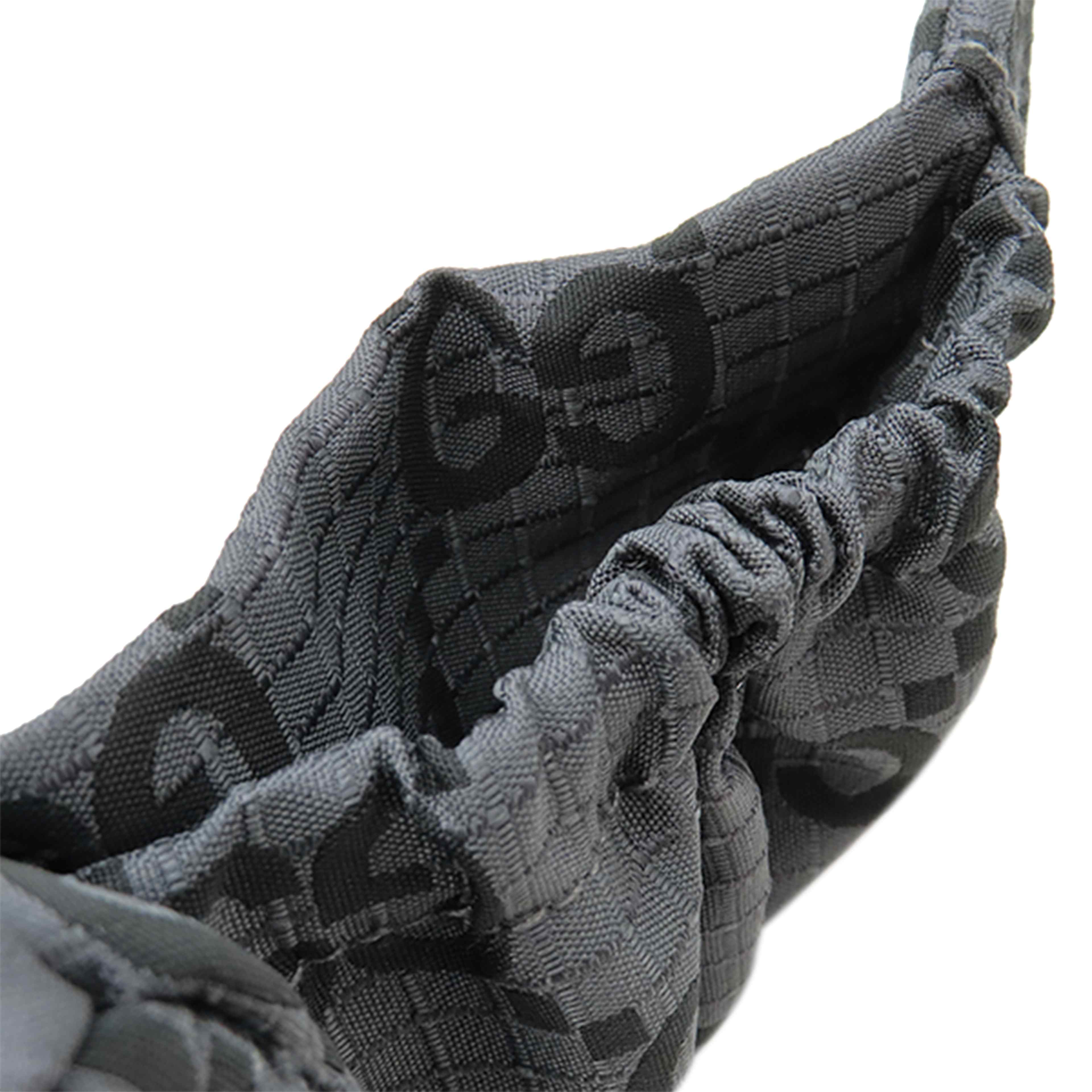 Gucci Gg Nylon Ripstop Belt Bag, från Luxclusif, i färgen gray. Klicka för att öppna bilden i stort format