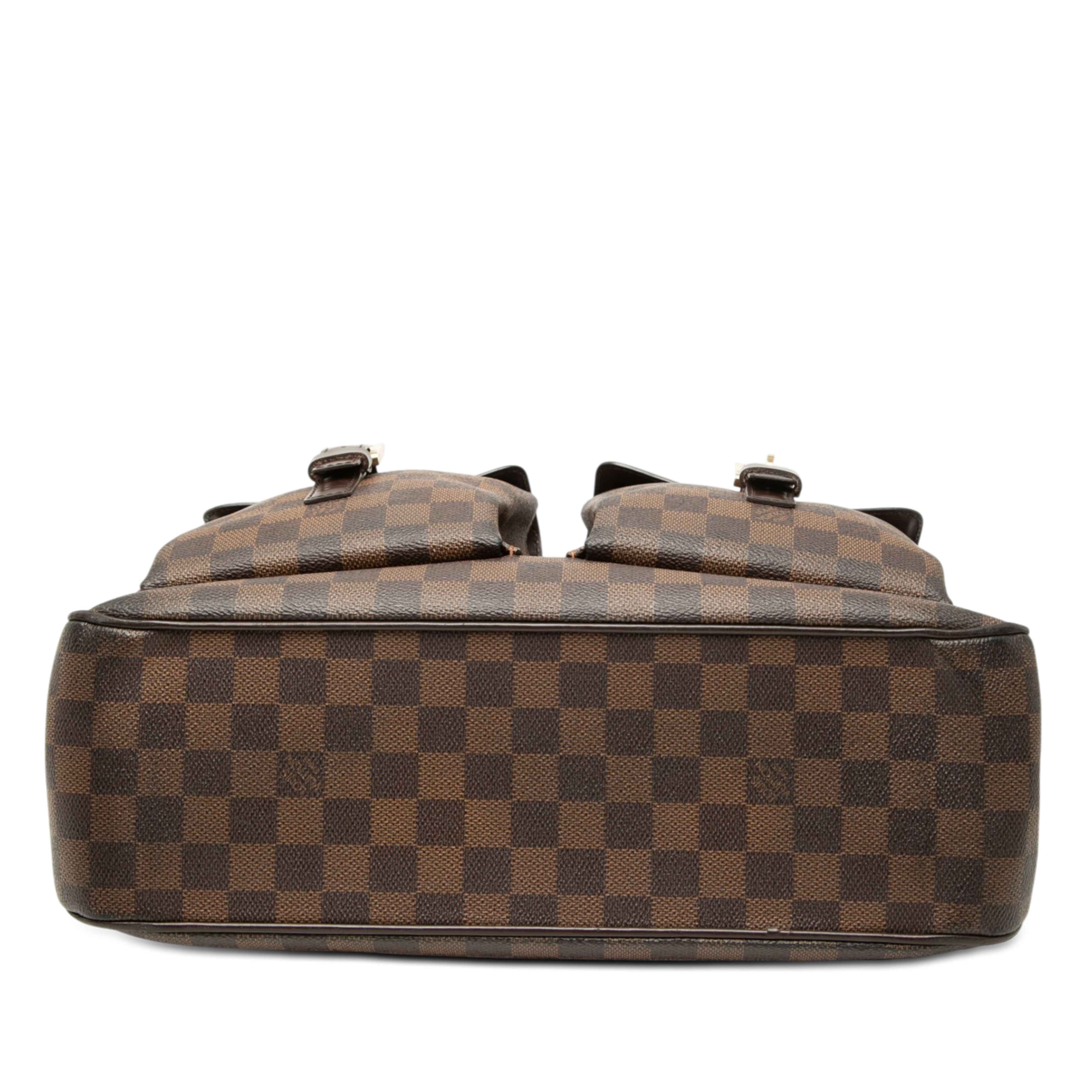 Louis Vuitton Damier Ebene Uzes, från Luxclusif, i färgen brun. Klicka för att öppna bilden i stort format