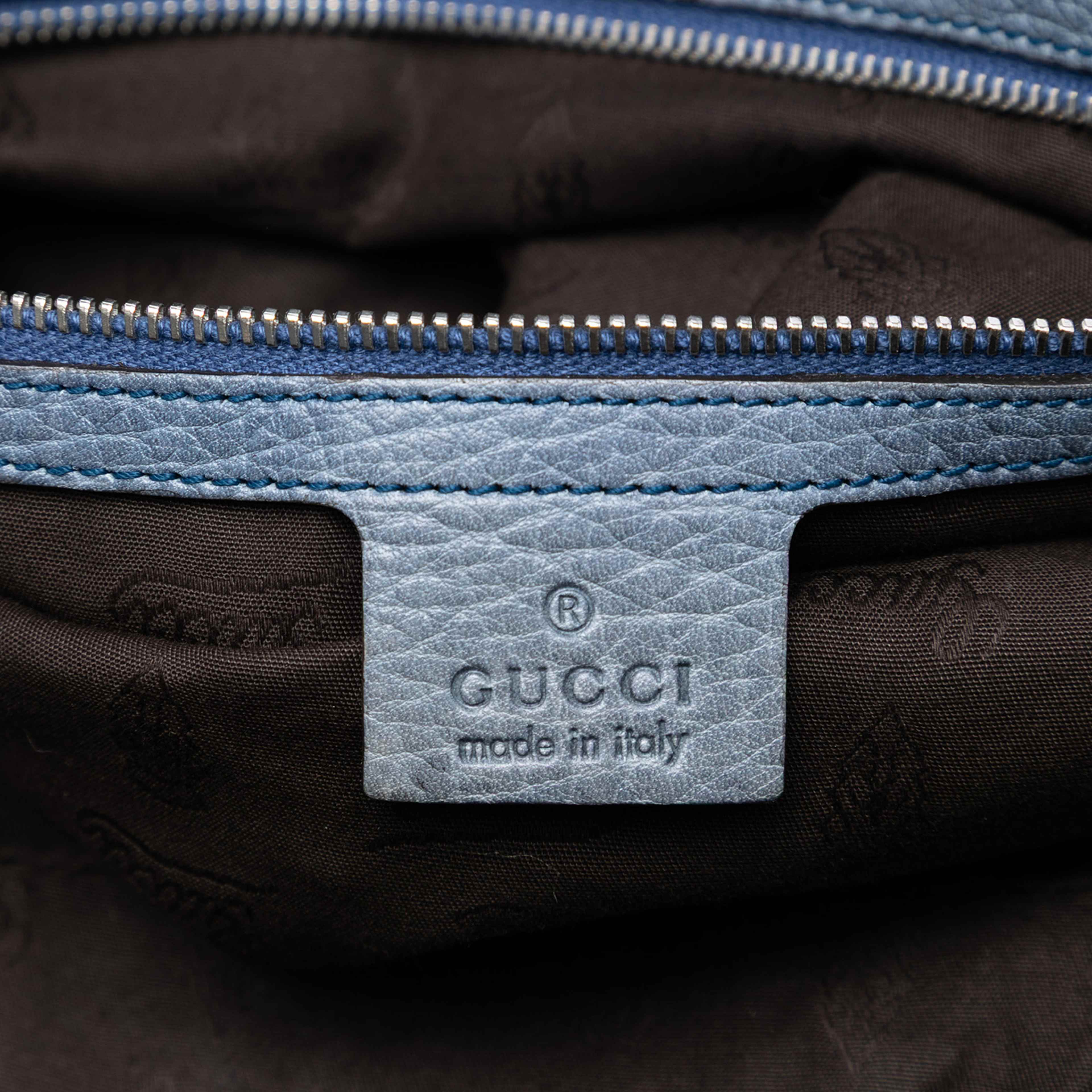 Gucci Medium Gg Canvas Bamboo Bar Tote, från Luxclusif, i färgen beige. Klicka för att öppna bilden i stort format