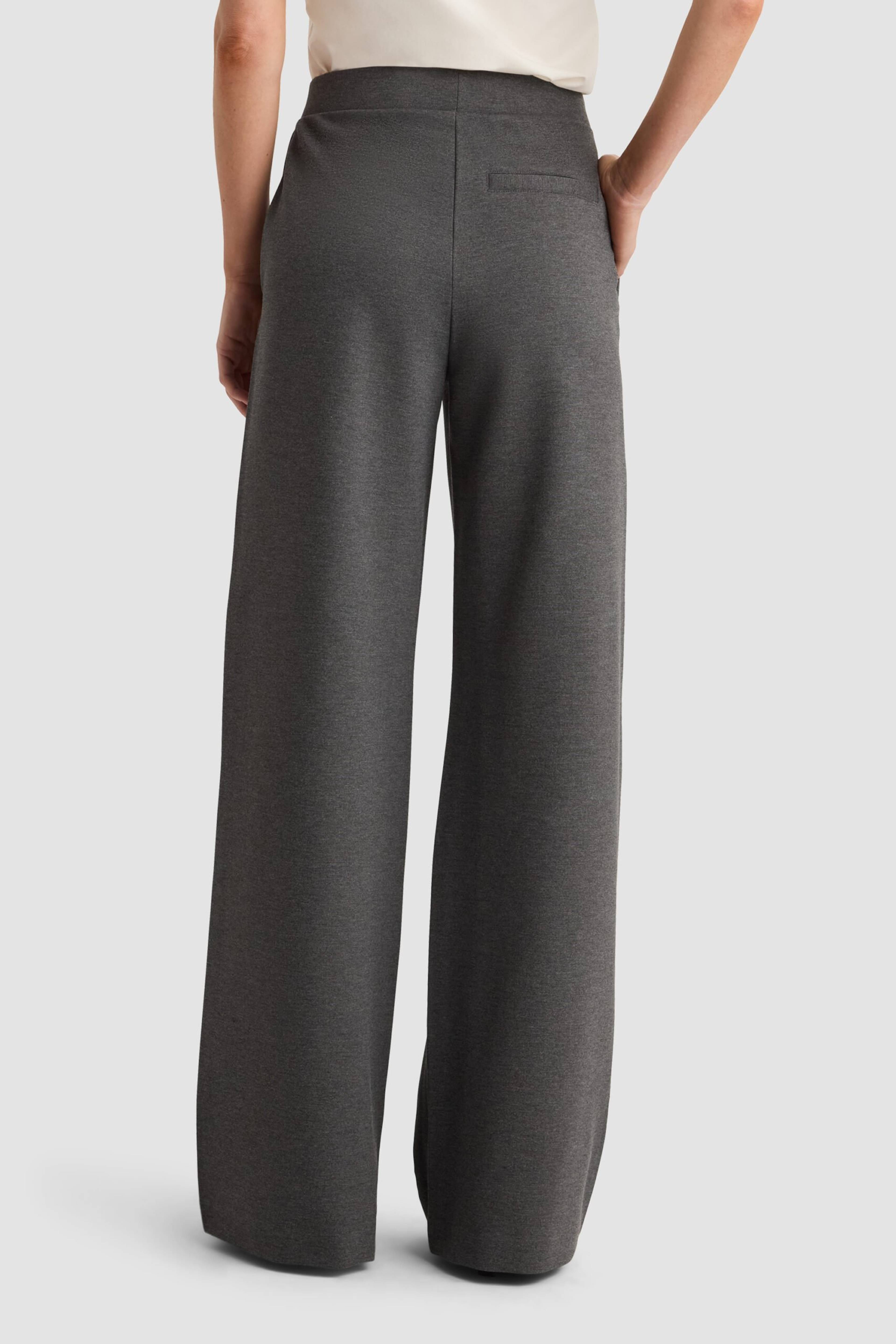 Leia Pants - Graphite Melange, från Residus, i färgen dark grey. Klicka för att öppna bilden i stort format