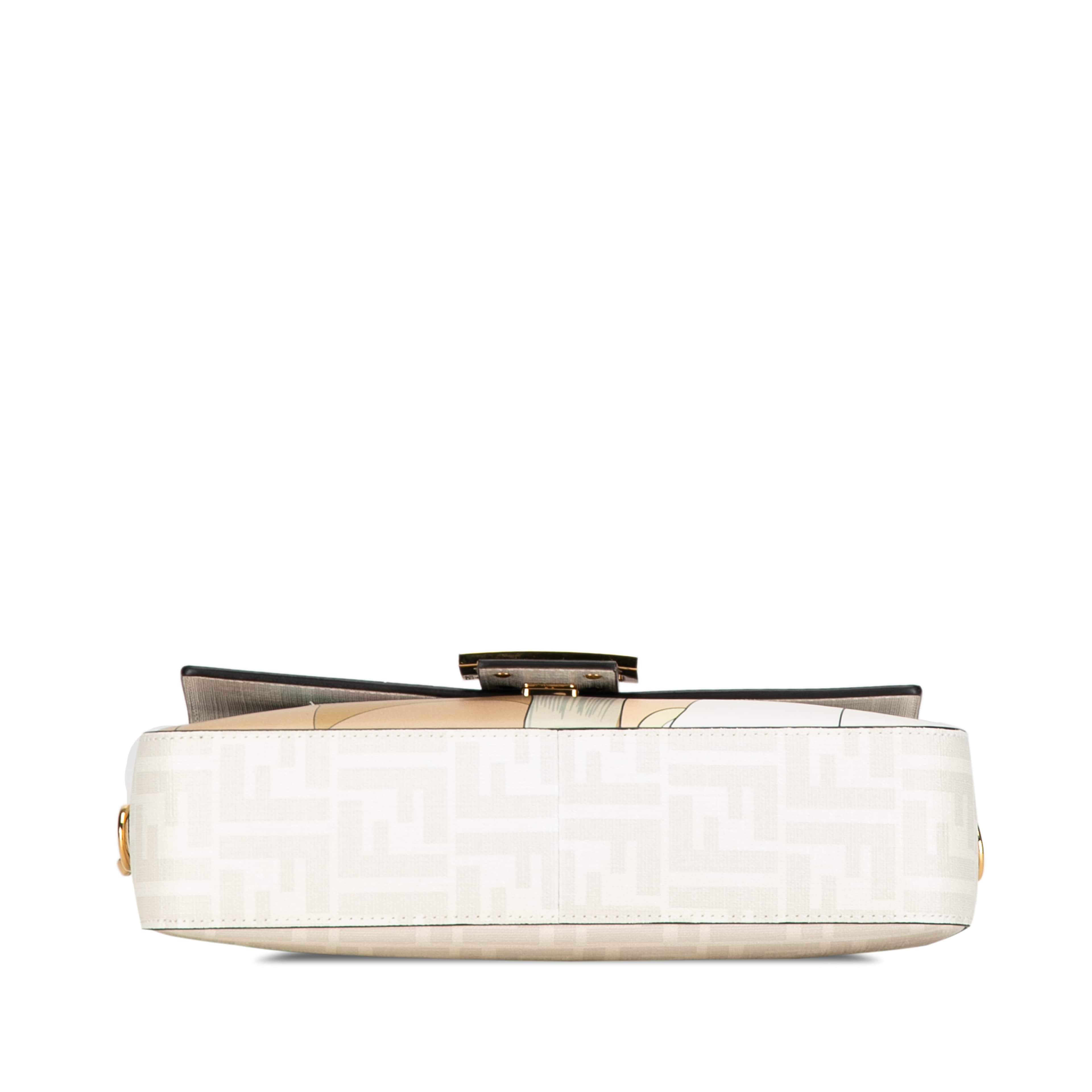 Fendi Zucca Graphic Print Coated Canvas Bikini Girls Baguette Satchel, från Luxclusif, i färgen white. Klicka för att öppna bilden i stort format