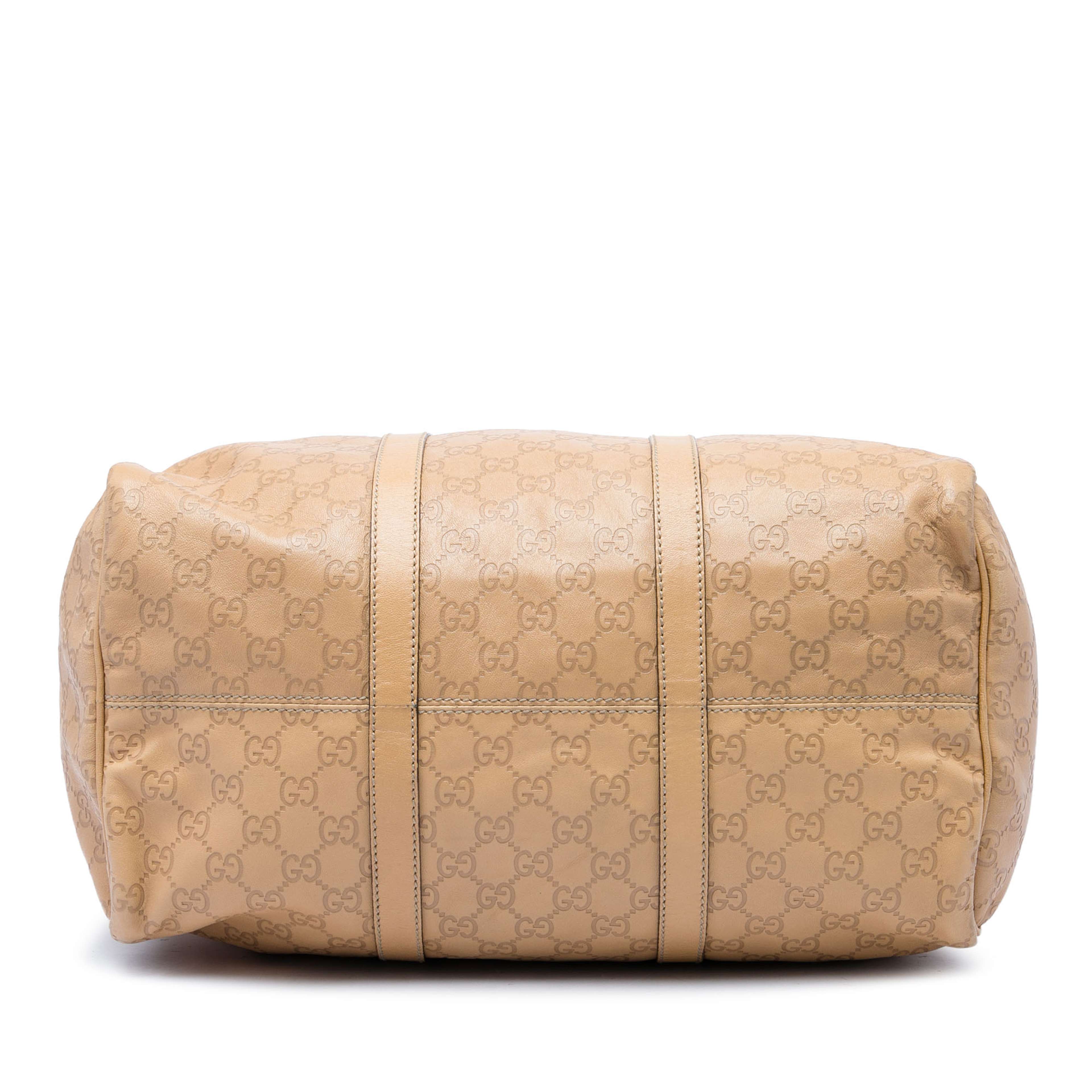 Gucci Medium Gg Supreme Joy Boston Bag, från Luxclusif, i färgen brun. Klicka för att öppna bilden i stort format