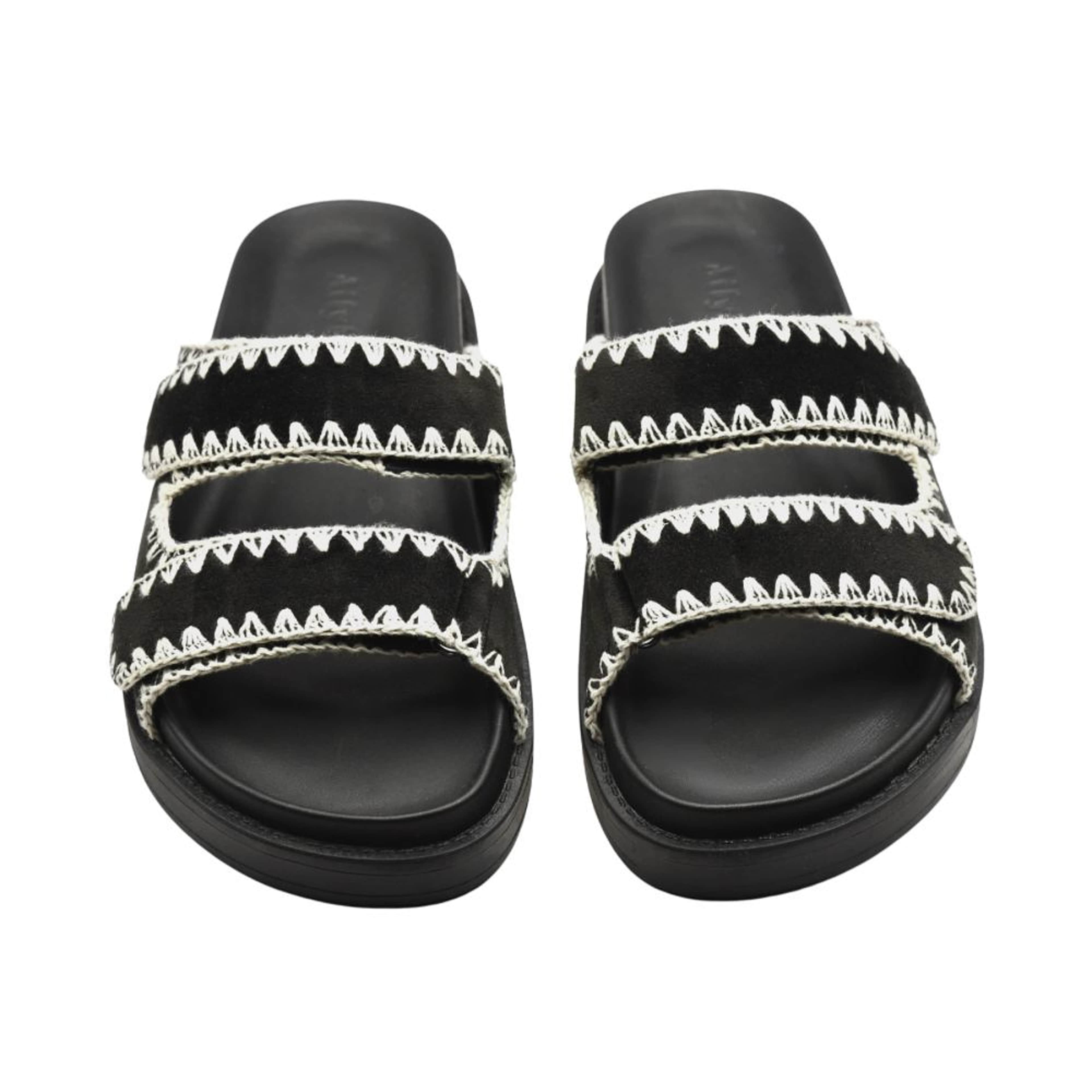 Loafer Amanda Sammet Svart, från Ailyflats, i färgen black. Klicka för att öppna bilden i stort format