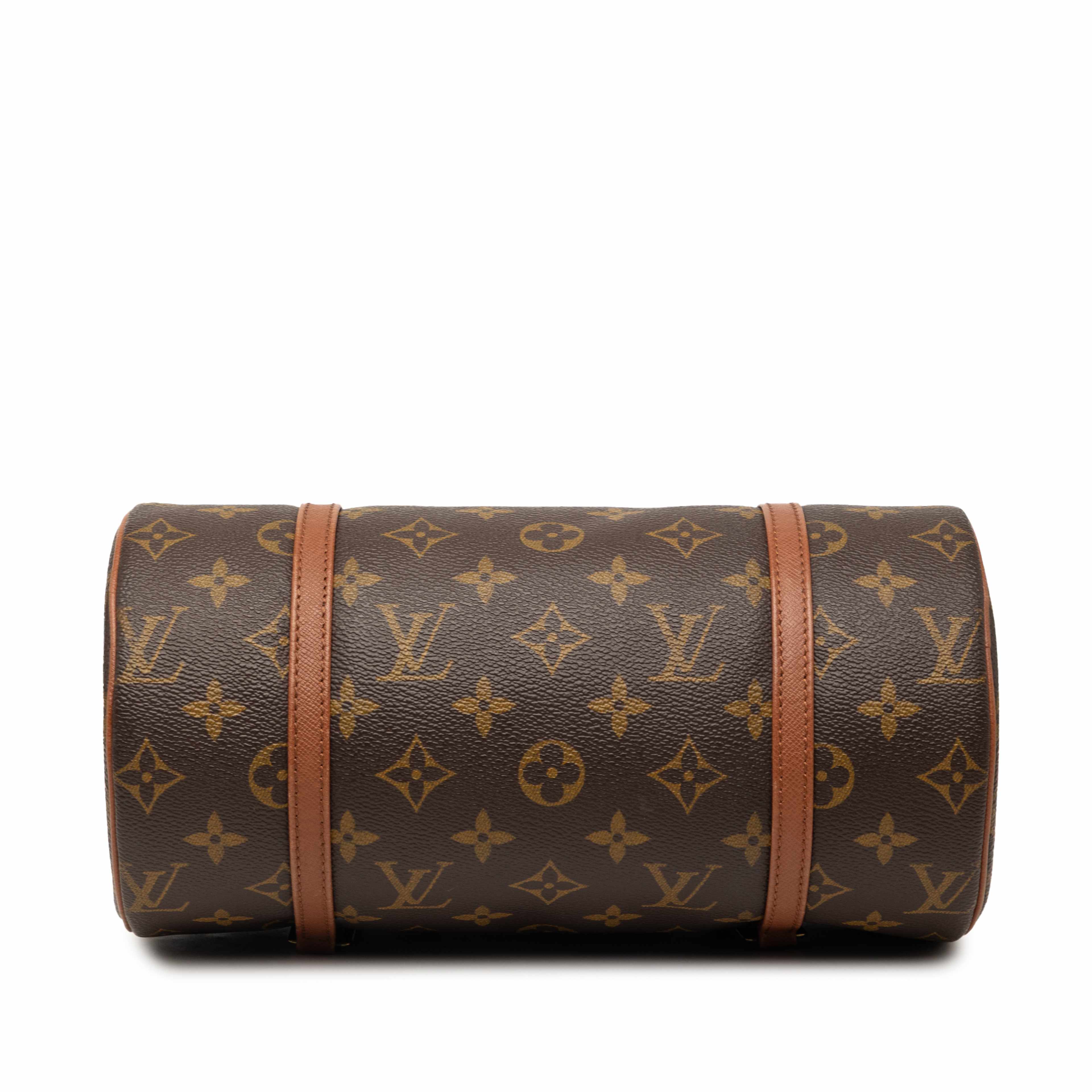 Louis Vuitton Monogram Papillon 26, från Luxclusif, i färgen brown. Klicka för att öppna bilden i stort format