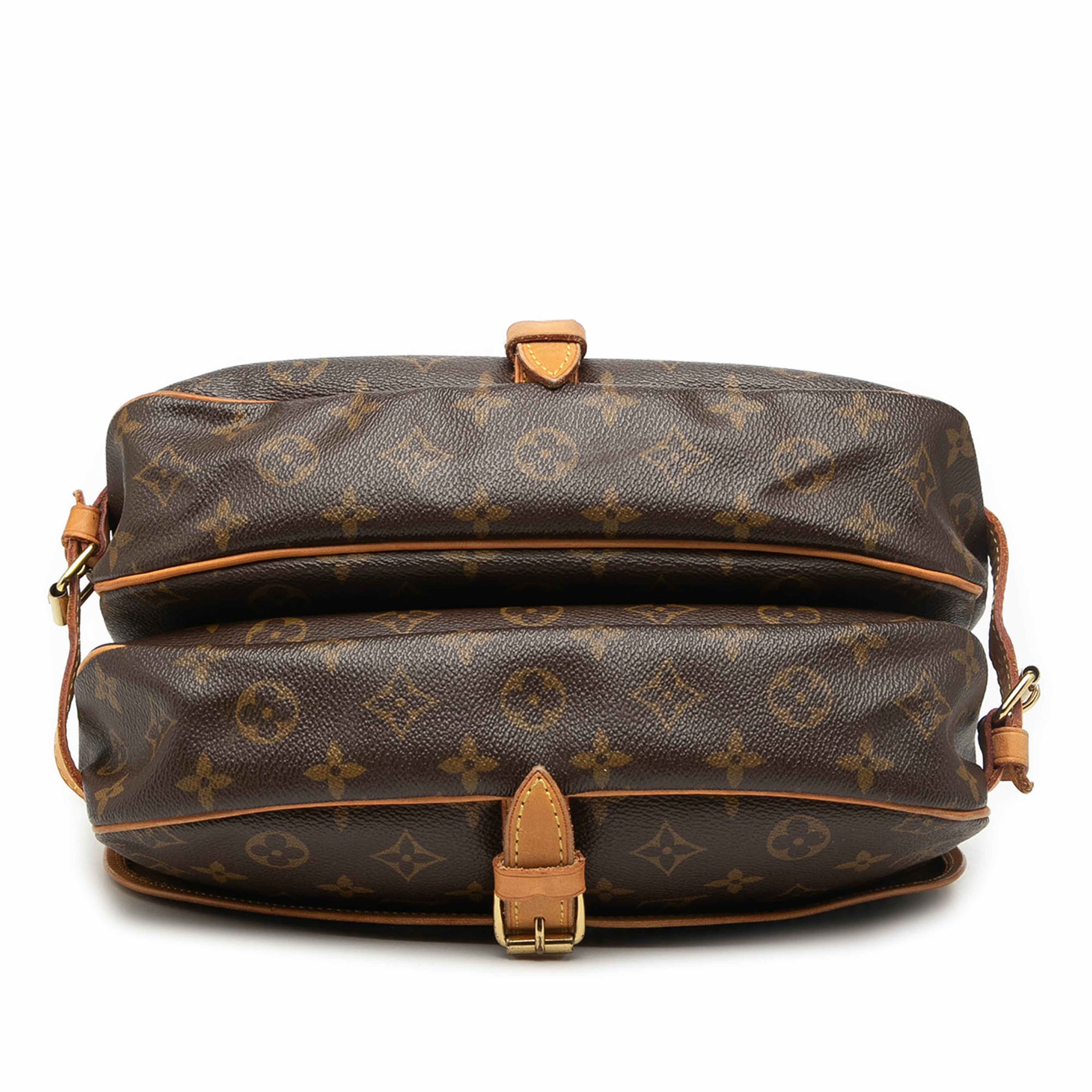 Louis Vuitton Monogram Saumur 30, från Luxclusif, i färgen brown. Klicka för att öppna bilden i stort format