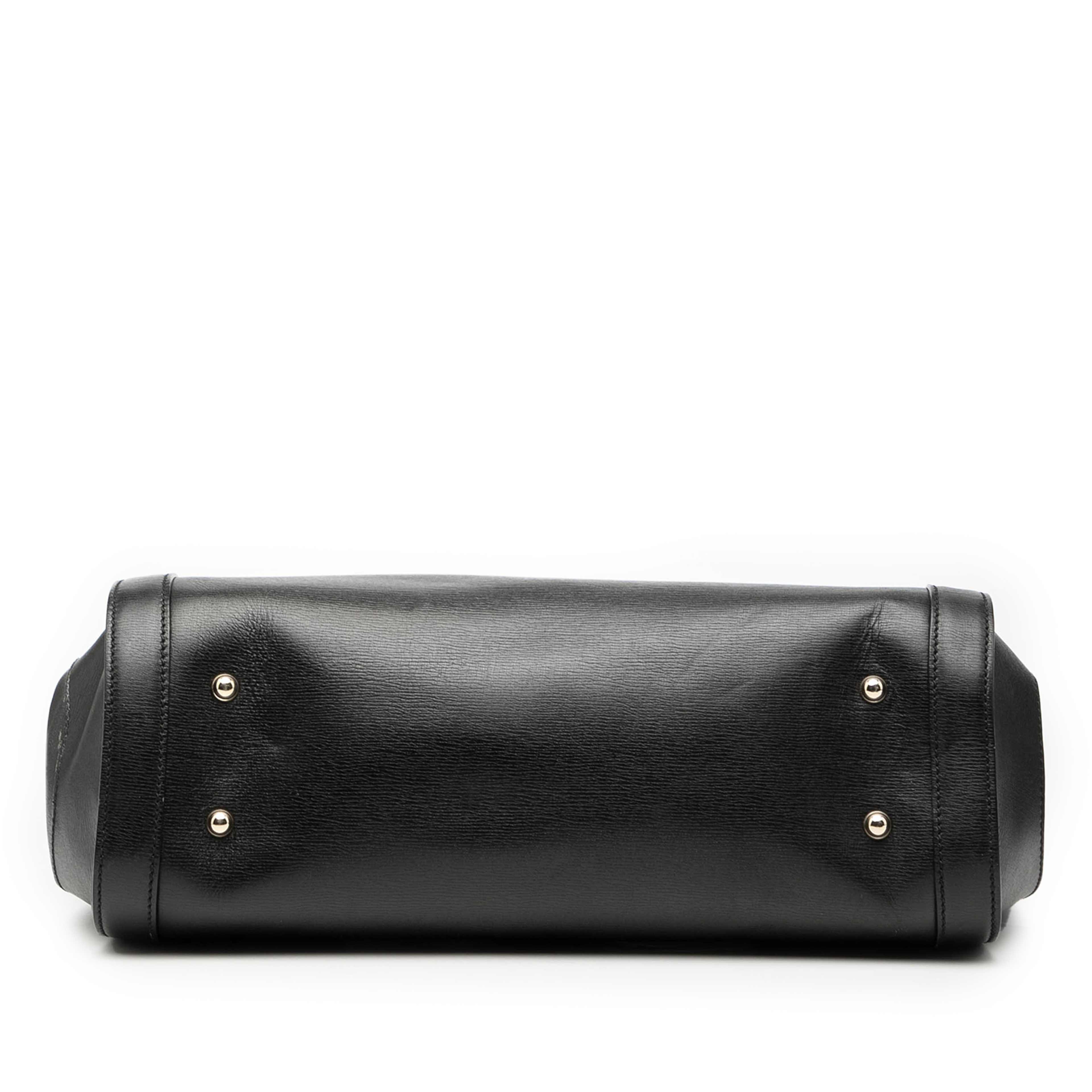 Gucci Large Leather Bamboo Bullet Tote, från Luxclusif, i färgen black. Klicka för att öppna bilden i stort format