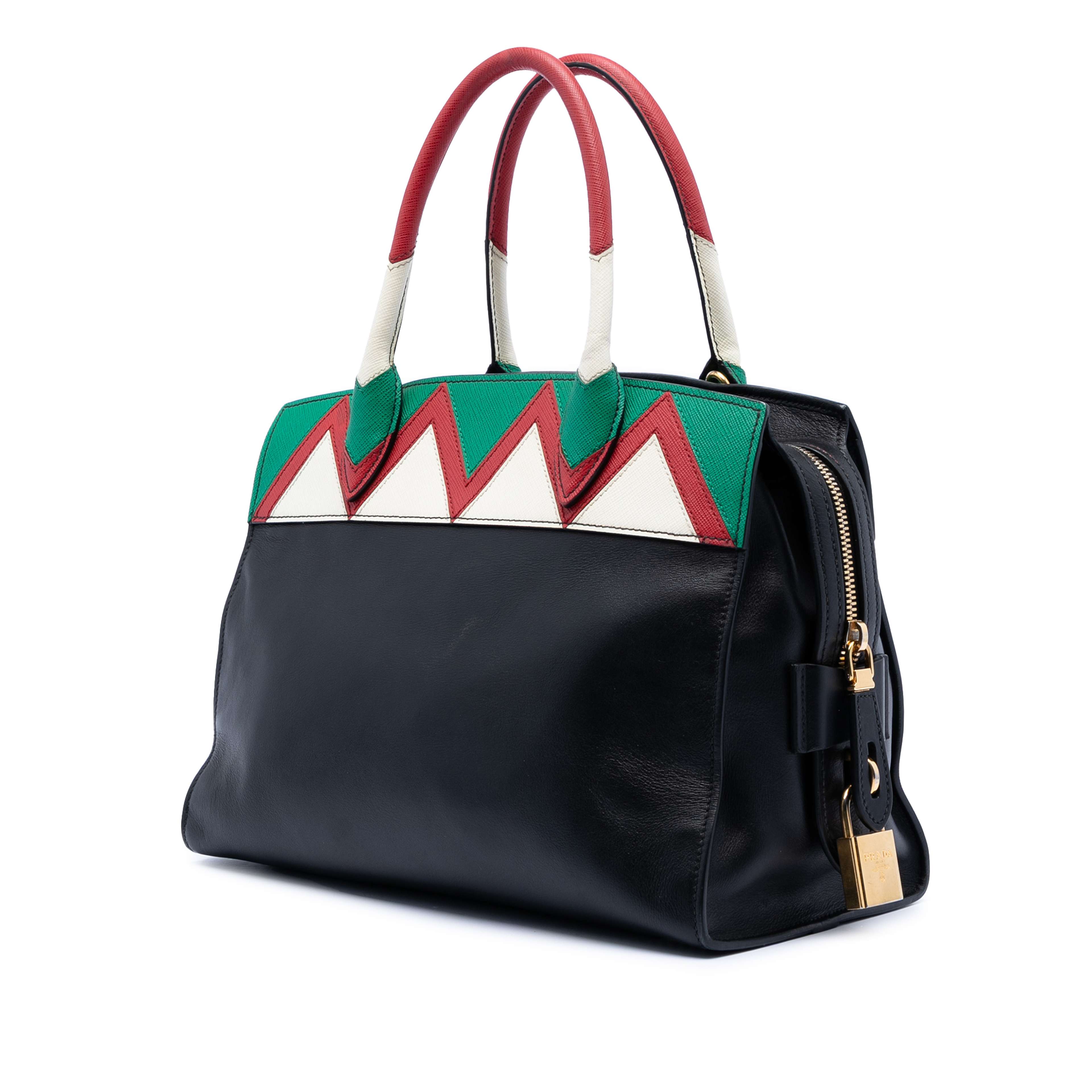 Prada Medium Saffiano Trimmed City Calf Greca Esplanade Satchel, från Luxclusif, i färgen black. Klicka för att öppna bilden i stort format