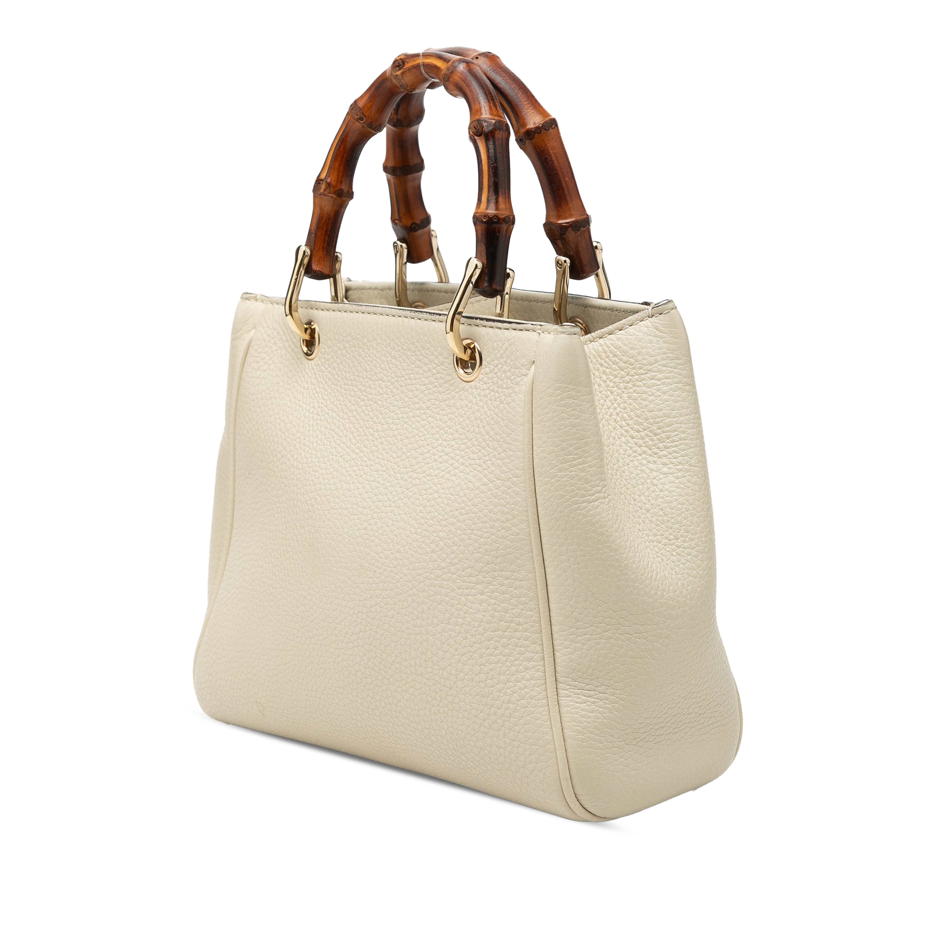 Gucci Mini Calfskin Bamboo Shopper Satchel, från Luxclusif, i färgen ivory. Klicka för att öppna bilden i stort format