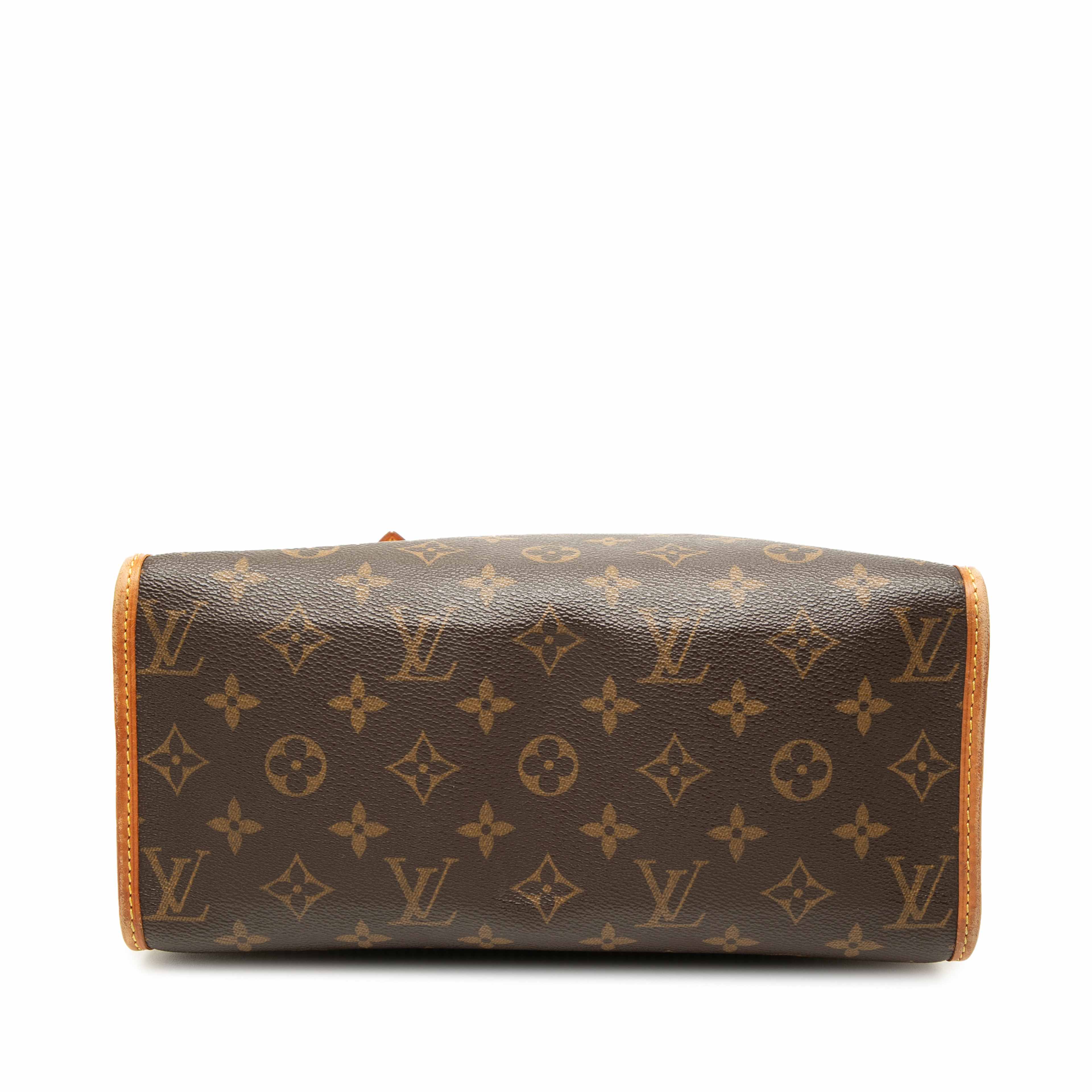 Louis Vuitton Monogram Popincourt Haut, från Luxclusif, i färgen brun. Klicka för att öppna bilden i stort format