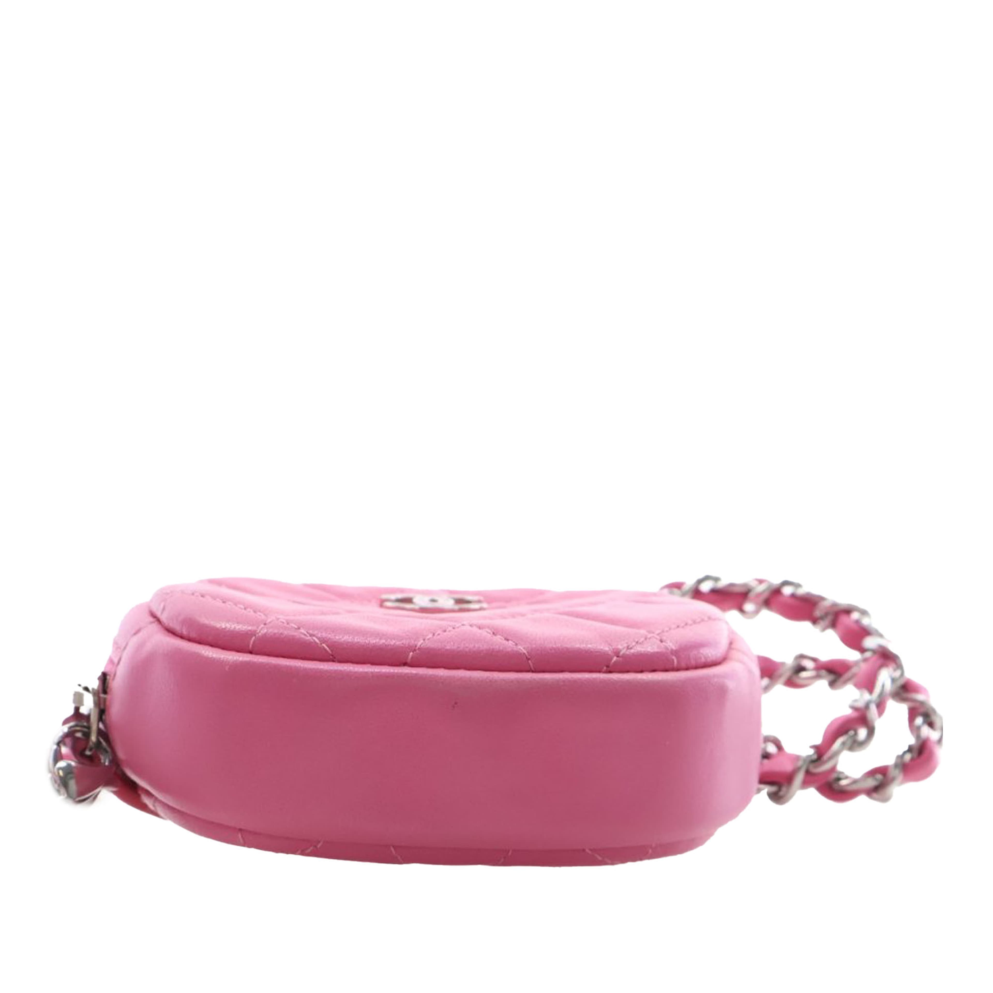 Chanel Cc Quilted Lambskin Zip Around Coin Pouch With Chain, från Luxclusif, i färgen rosa. Klicka för att öppna bilden i stort format