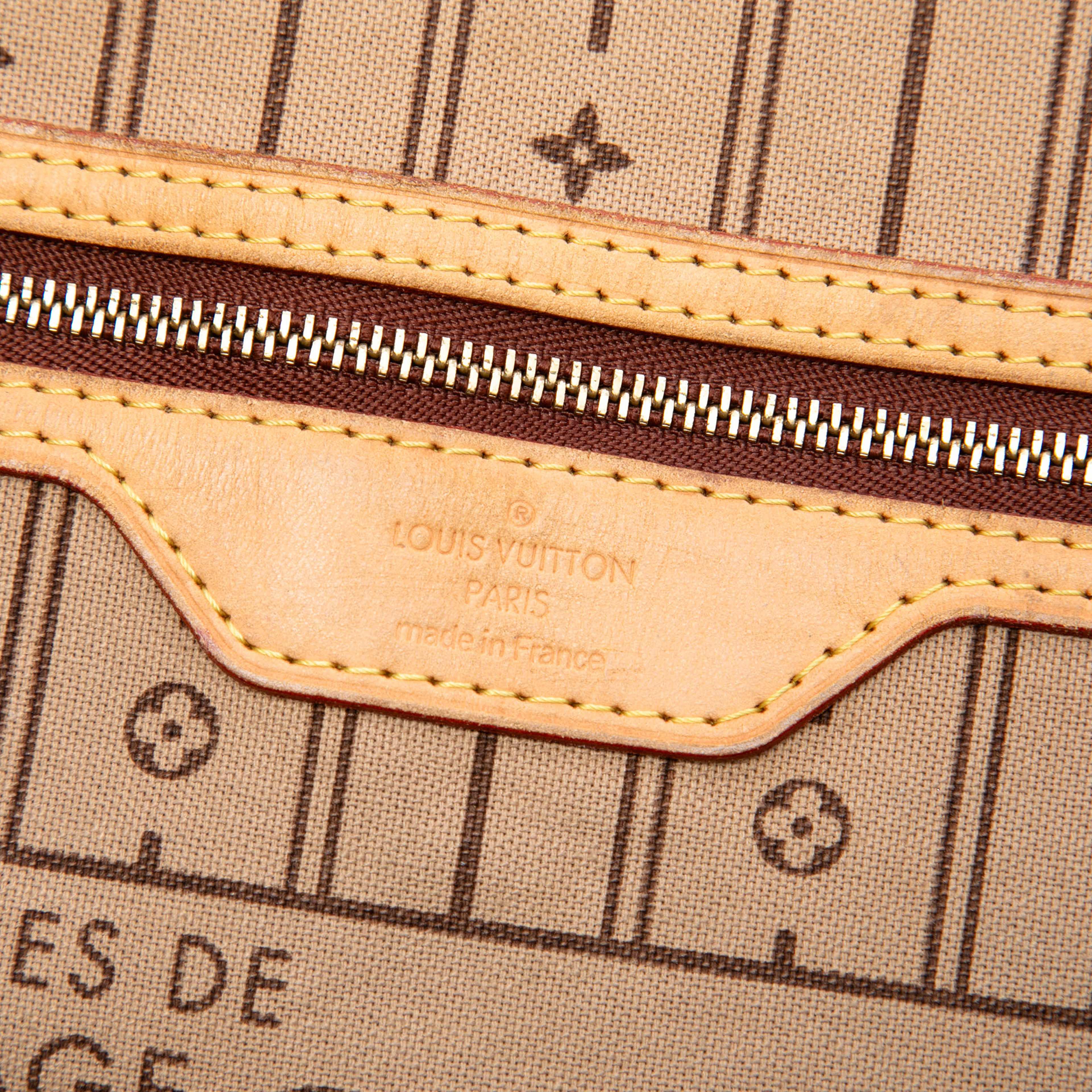 Louis Vuitton Monogram Neverfull Gm, från Luxclusif, i färgen brun. Klicka för att öppna bilden i stort format