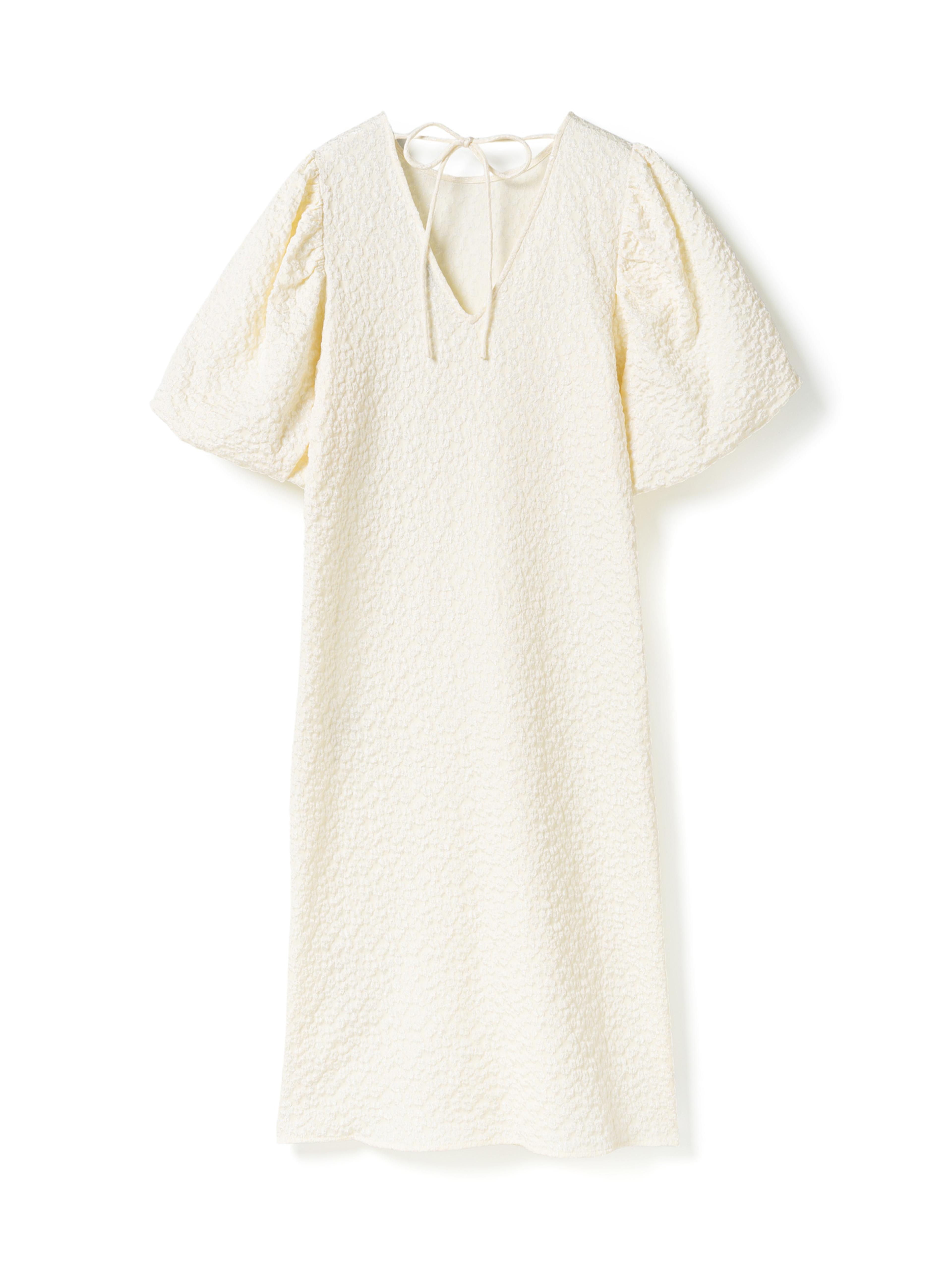 Reno Pastis Long Dress - Cream, från Noella, i färgen cream. Klicka för att öppna bilden i stort format