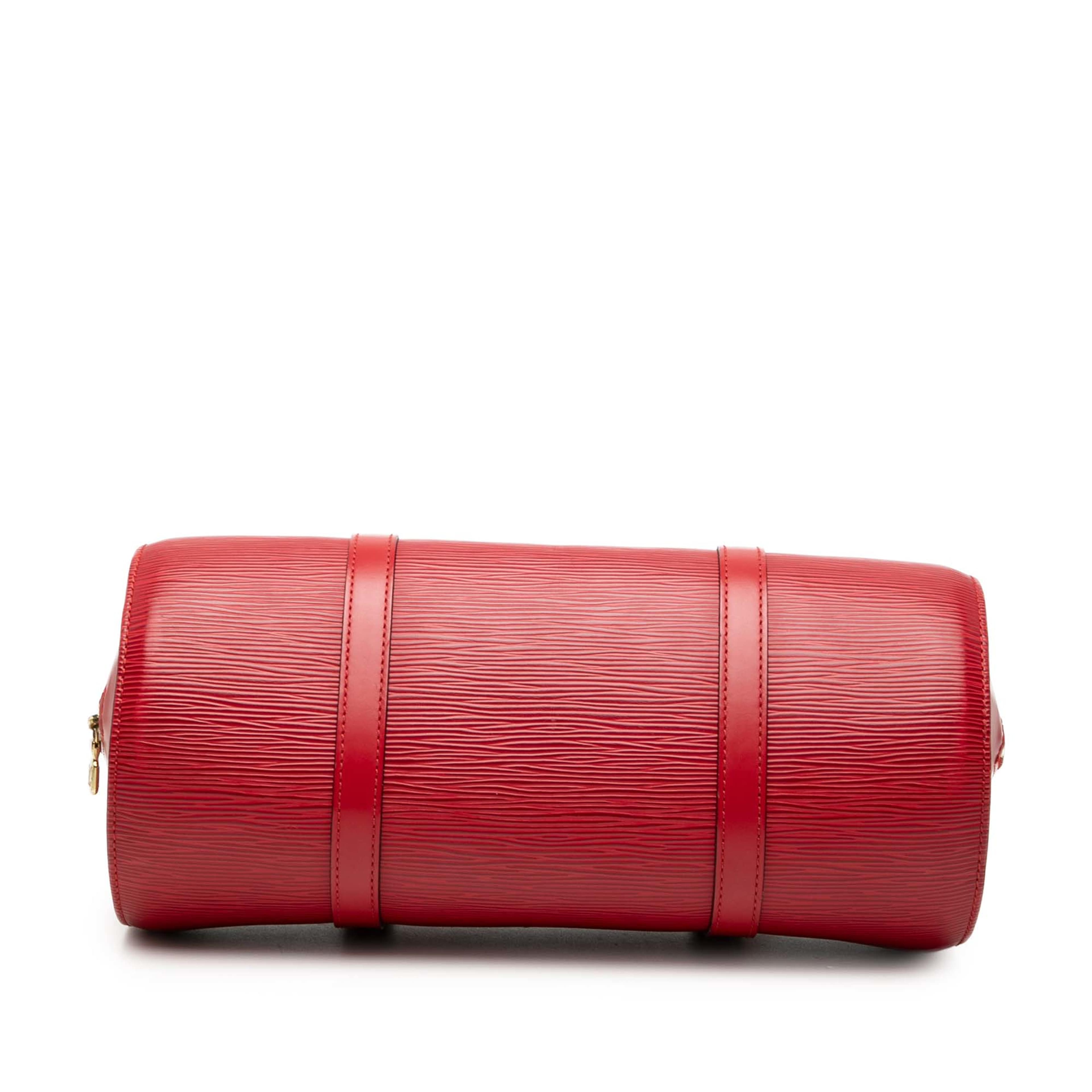 Louis Vuitton Epi Soufflot, från Luxclusif, i färgen red. Klicka för att öppna bilden i stort format