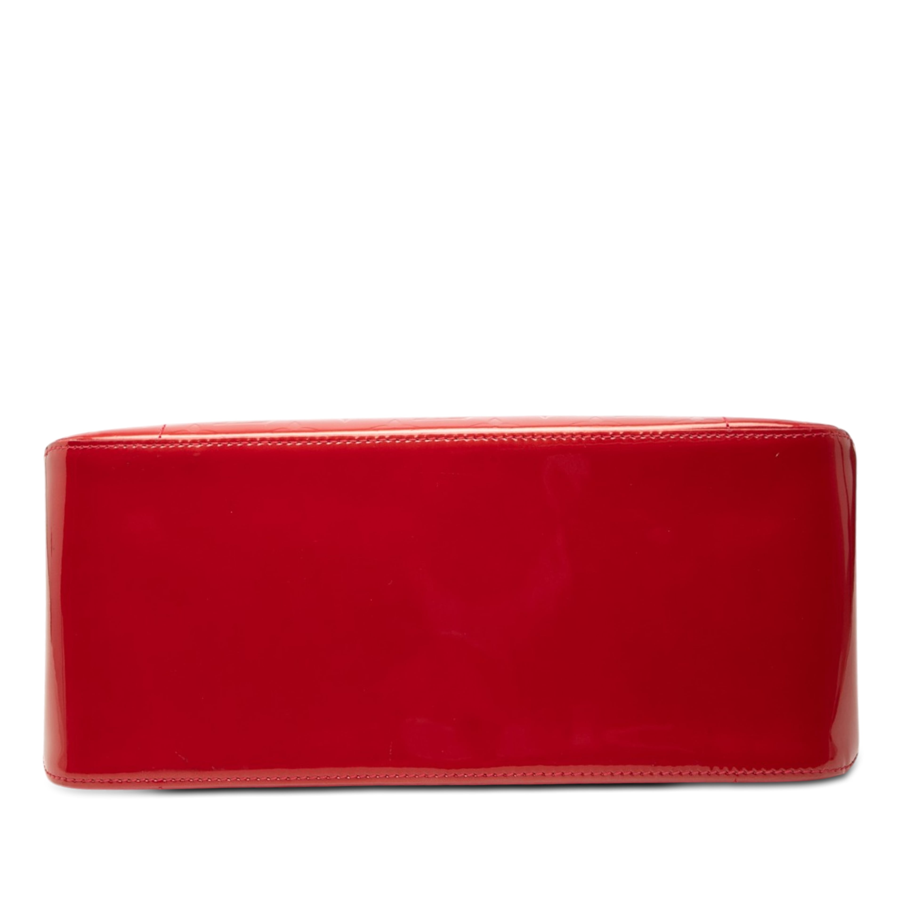 Louis Vuitton Monogram Vernis Rosewood Avenue, från Luxclusif, i färgen röd. Klicka för att öppna bilden i stort format