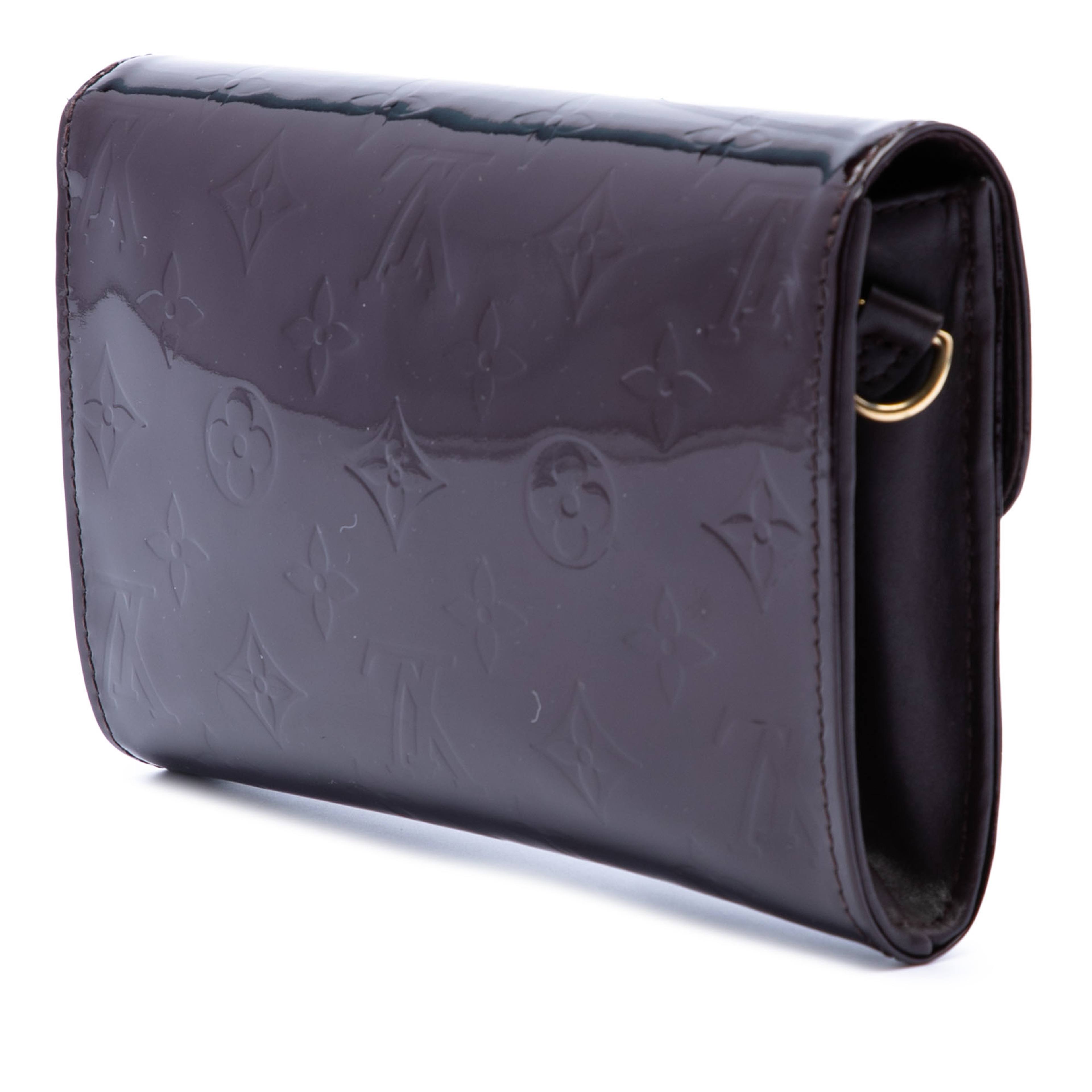 Louis Vuitton Monogram Vernis Bel Air, från Luxclusif, i färgen purple. Klicka för att öppna bilden i stort format