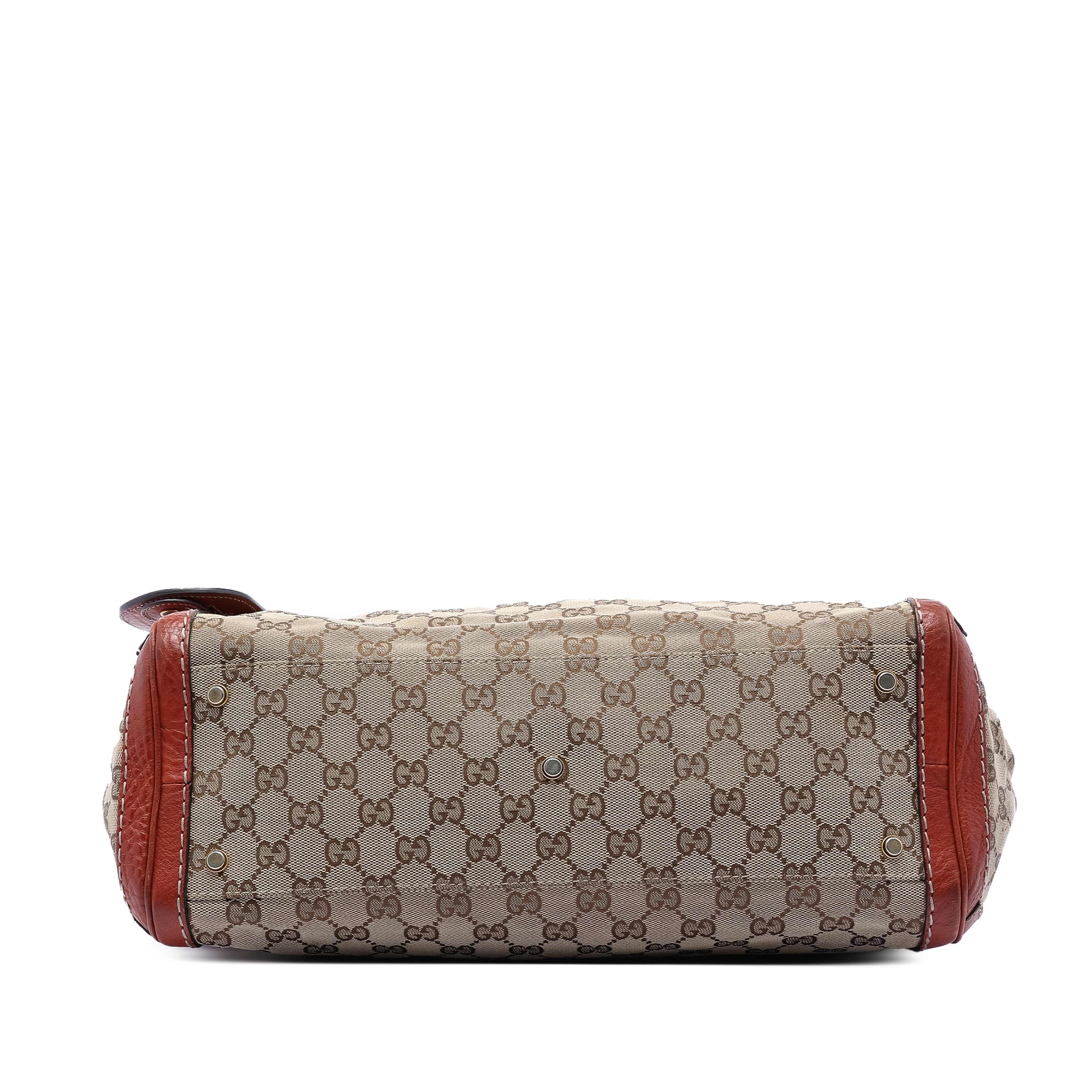 Gucci Gg Canvas Running Tote, från Luxclusif, i färgen beige. Klicka för att öppna bilden i stort format