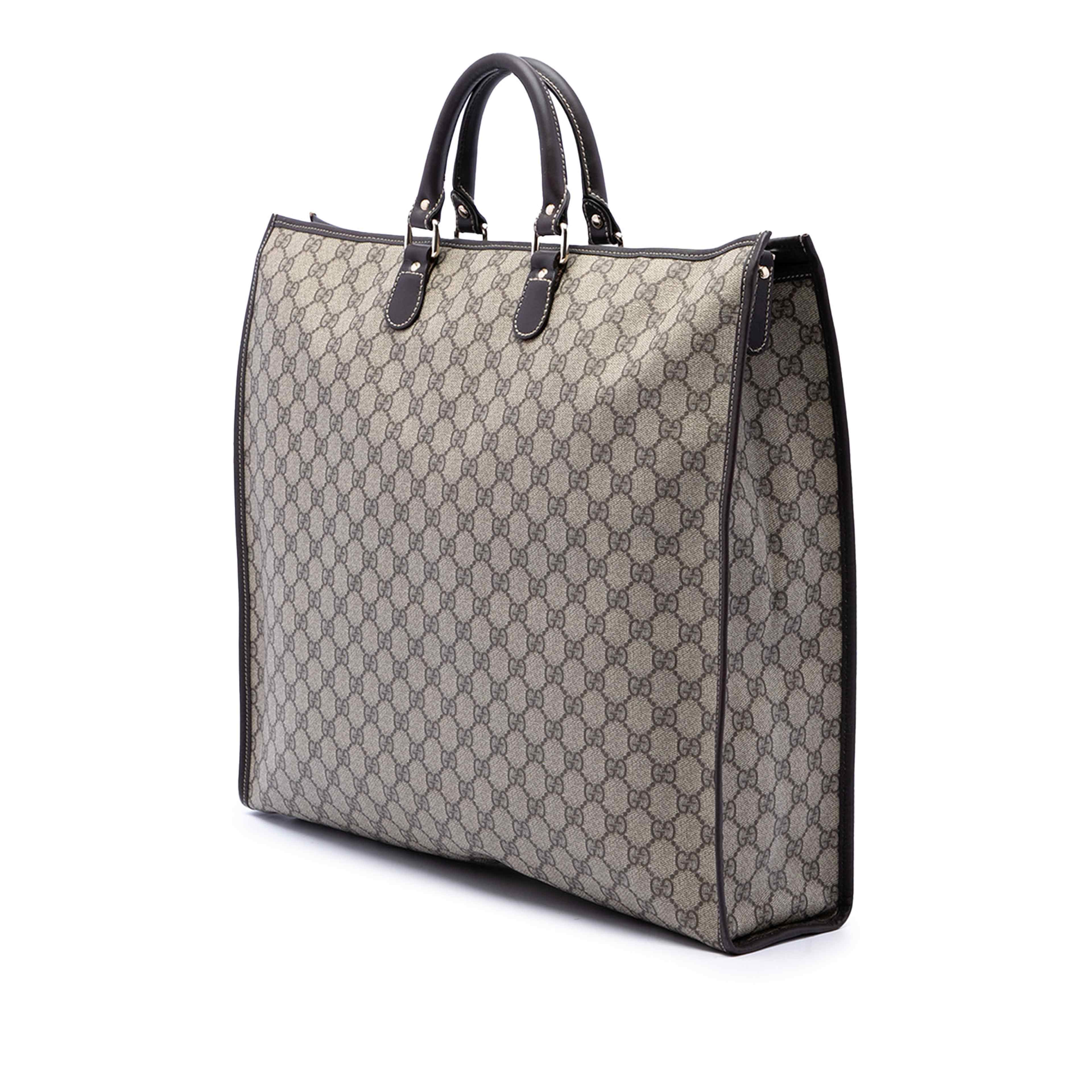 Gucci Gg Supreme Tote, från Luxclusif, i färgen beige. Klicka för att öppna bilden i stort format