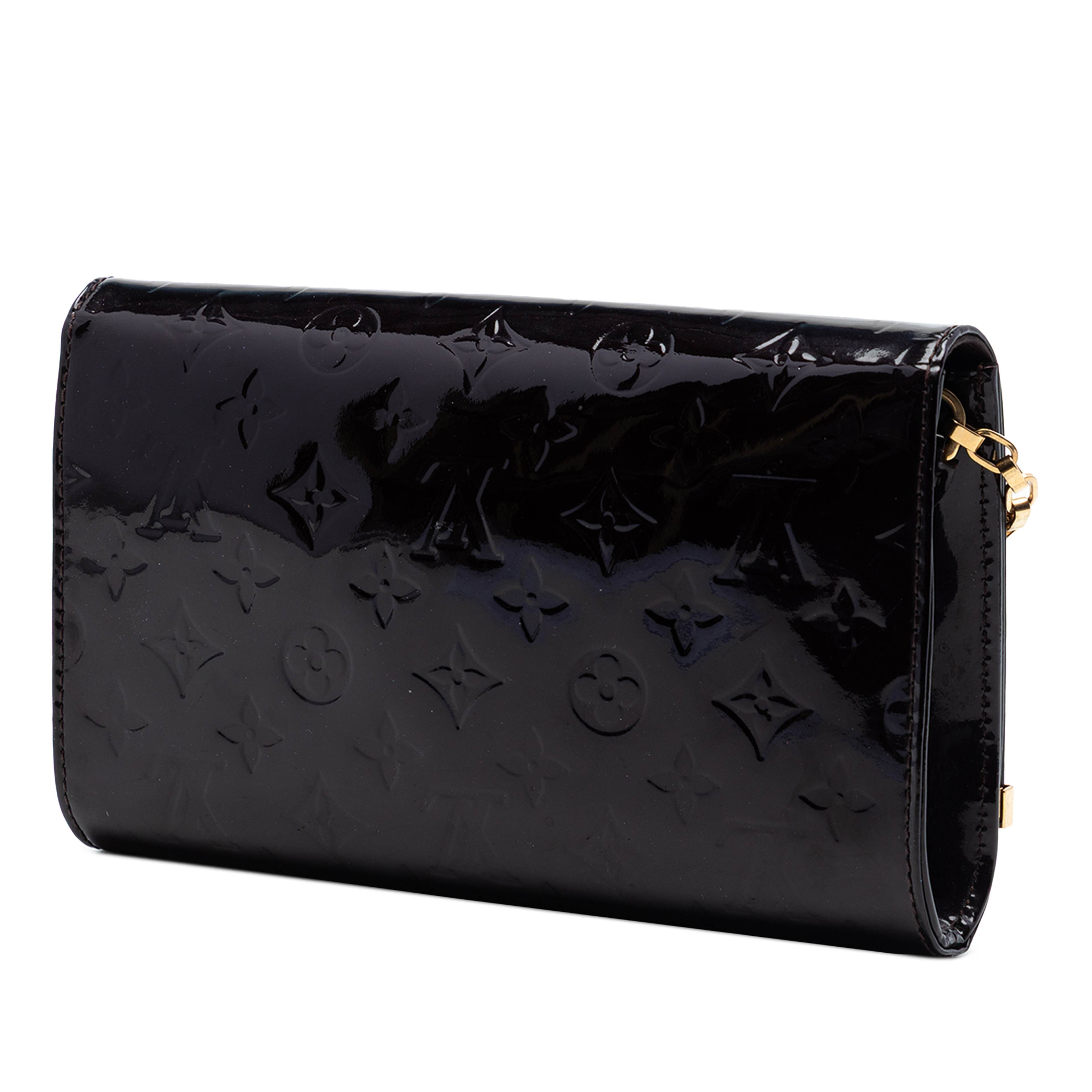 Louis Vuitton Monogram Vernis Ana, från Luxclusif, i färgen purple. Klicka för att öppna bilden i stort format