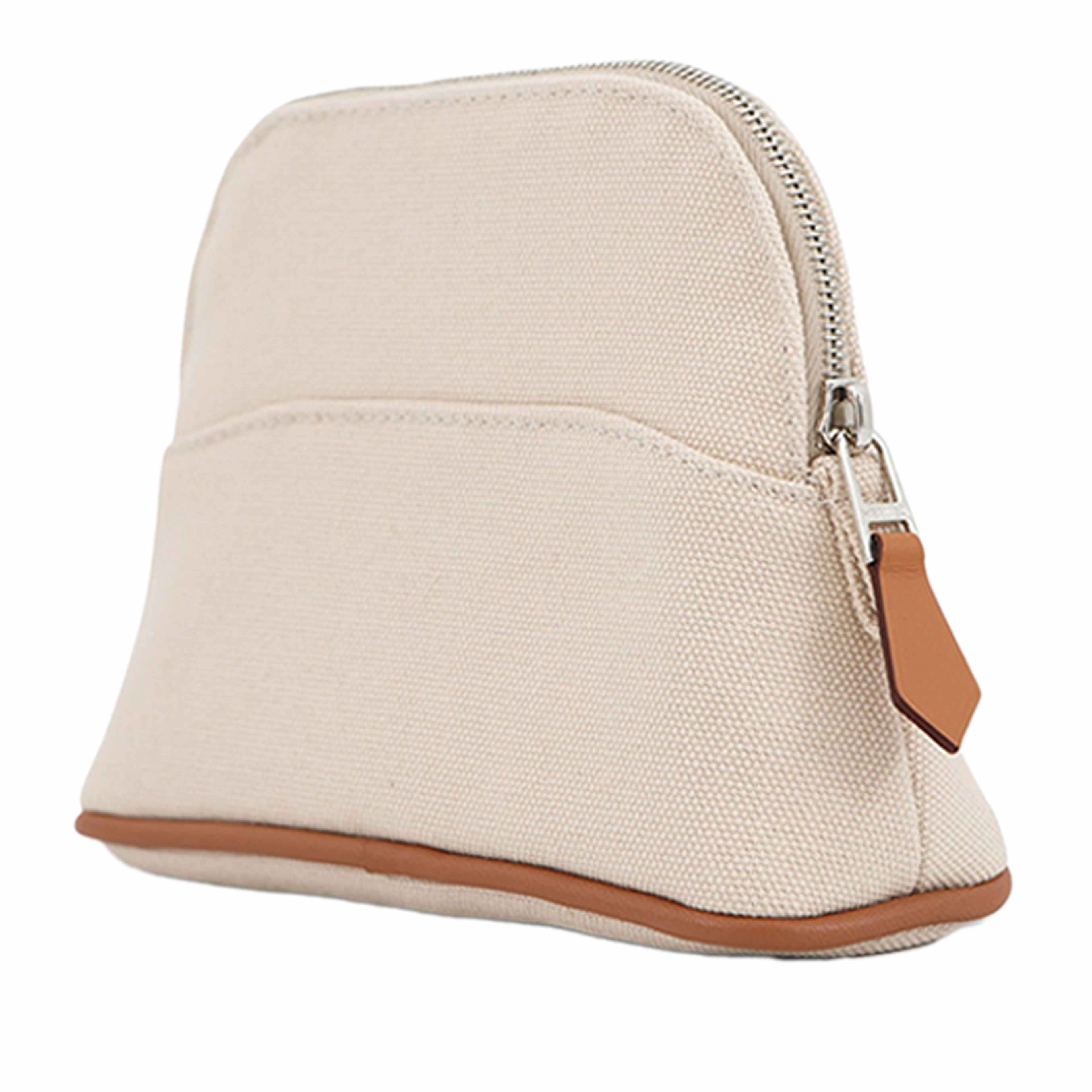 Hermès Mini Canvas Bolide Pouch, från Luxclusif, i färgen brun. Klicka för att öppna bilden i stort format
