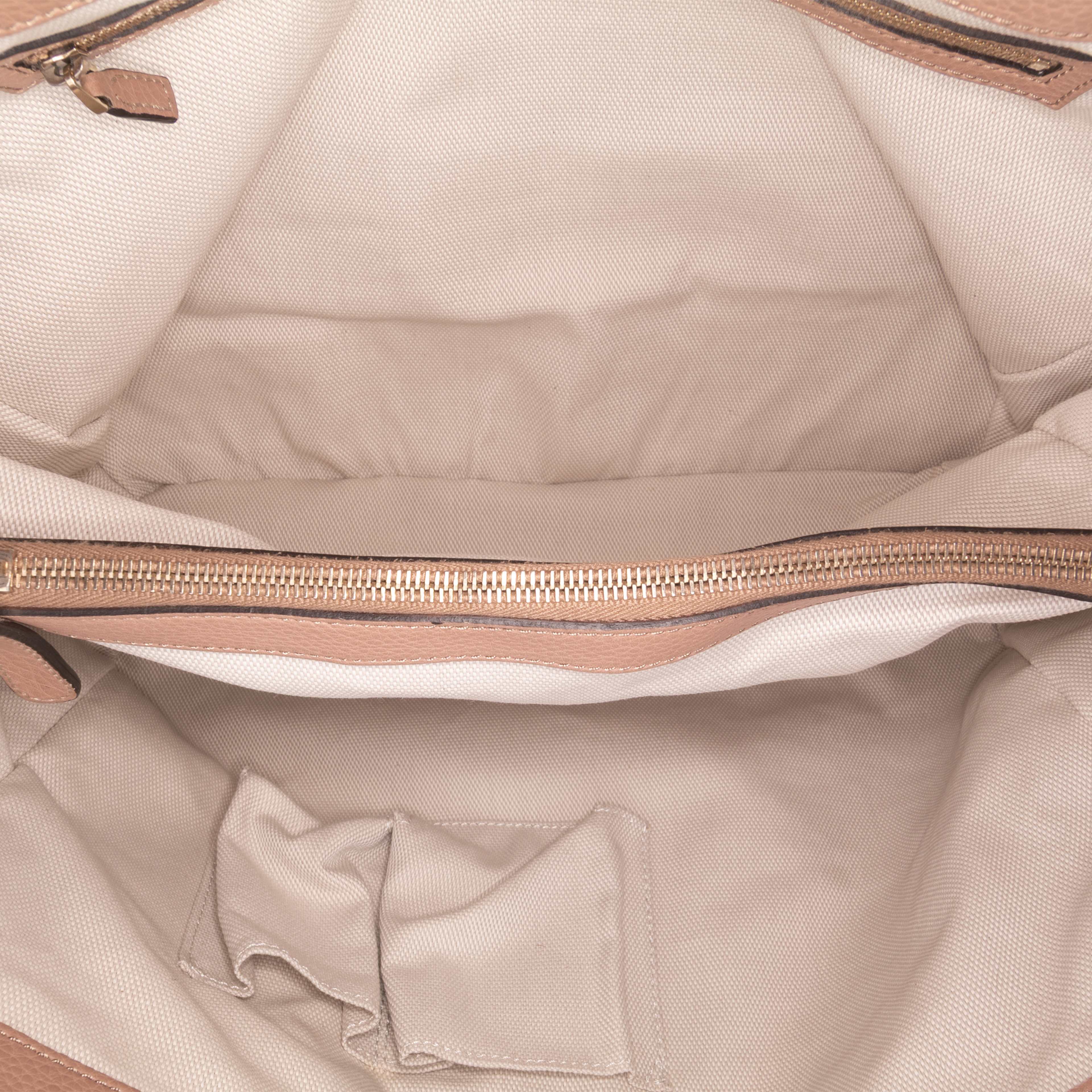 Gucci Medium Leather Bella Tote, från Luxclusif, i färgen pink. Klicka för att öppna bilden i stort format