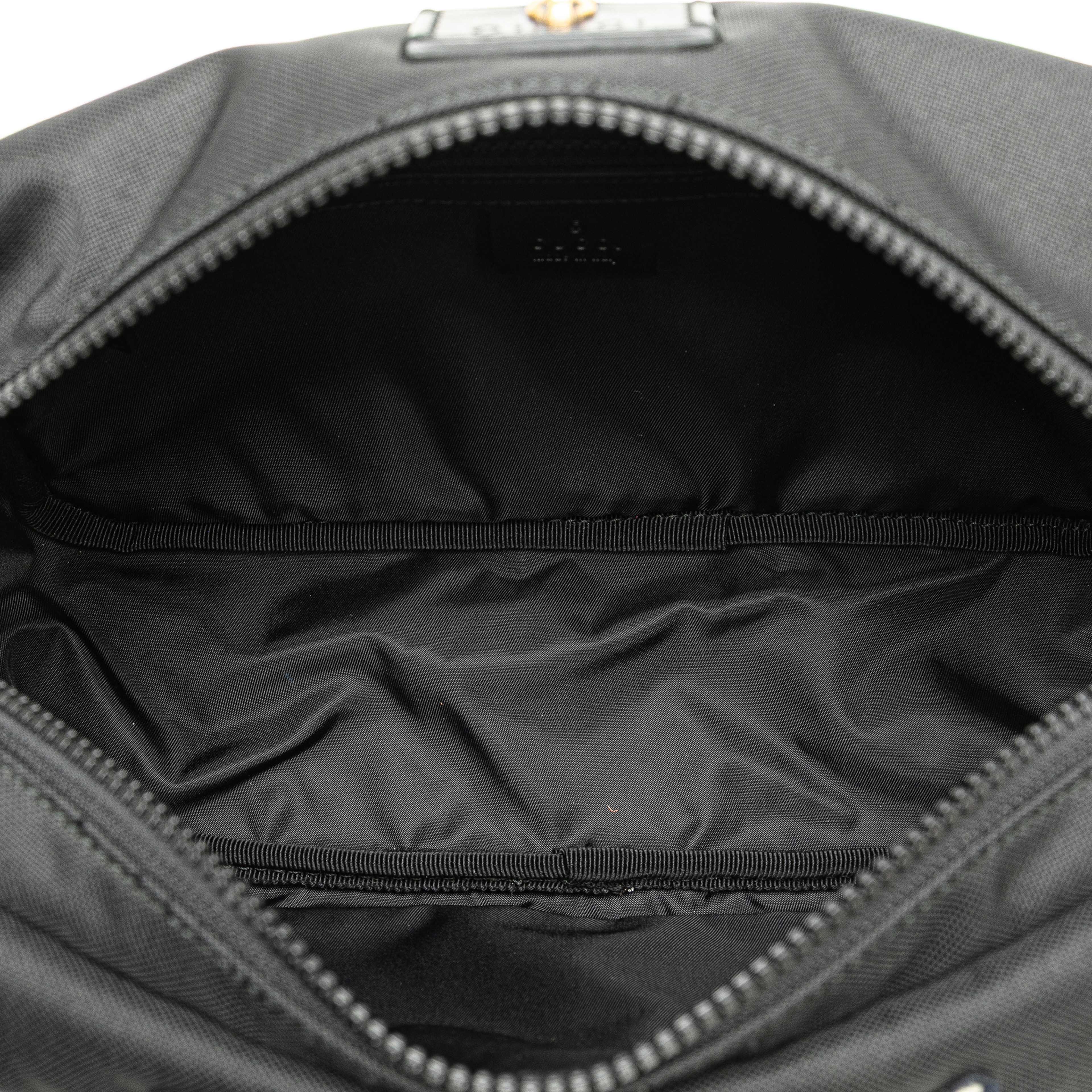 Gucci Techno Canvas Web L Aveugle Par Amour Embroidered Belt Bag, från Luxclusif, i färgen black. Klicka för att öppna bilden i stort format