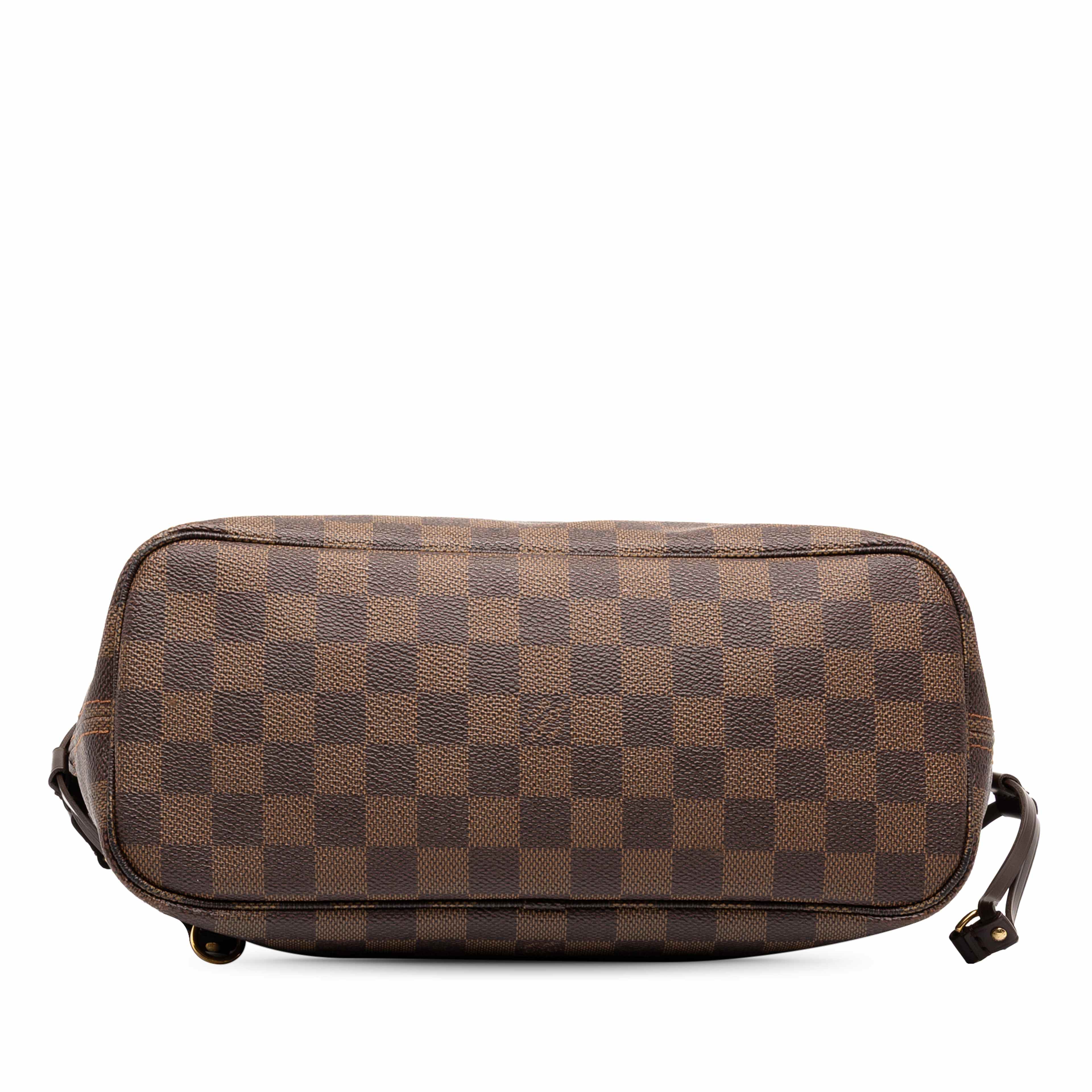 Louis Vuitton Damier Ebene Neverfull Pm, från Luxclusif, i färgen brun. Klicka för att öppna bilden i stort format