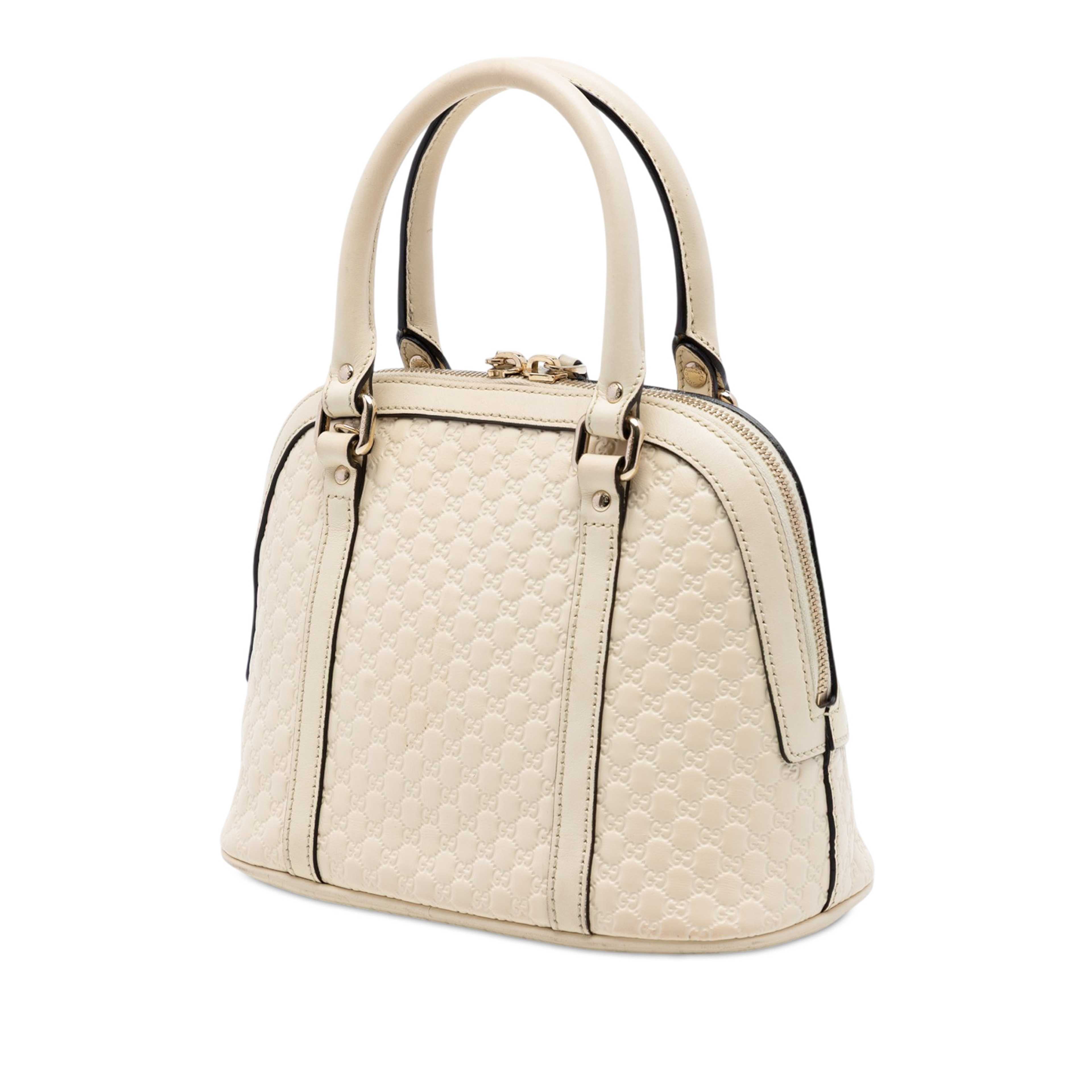 Gucci Mini Microguccissima Dome Satchel, från Luxclusif, i färgen vit. Klicka för att öppna bilden i stort format