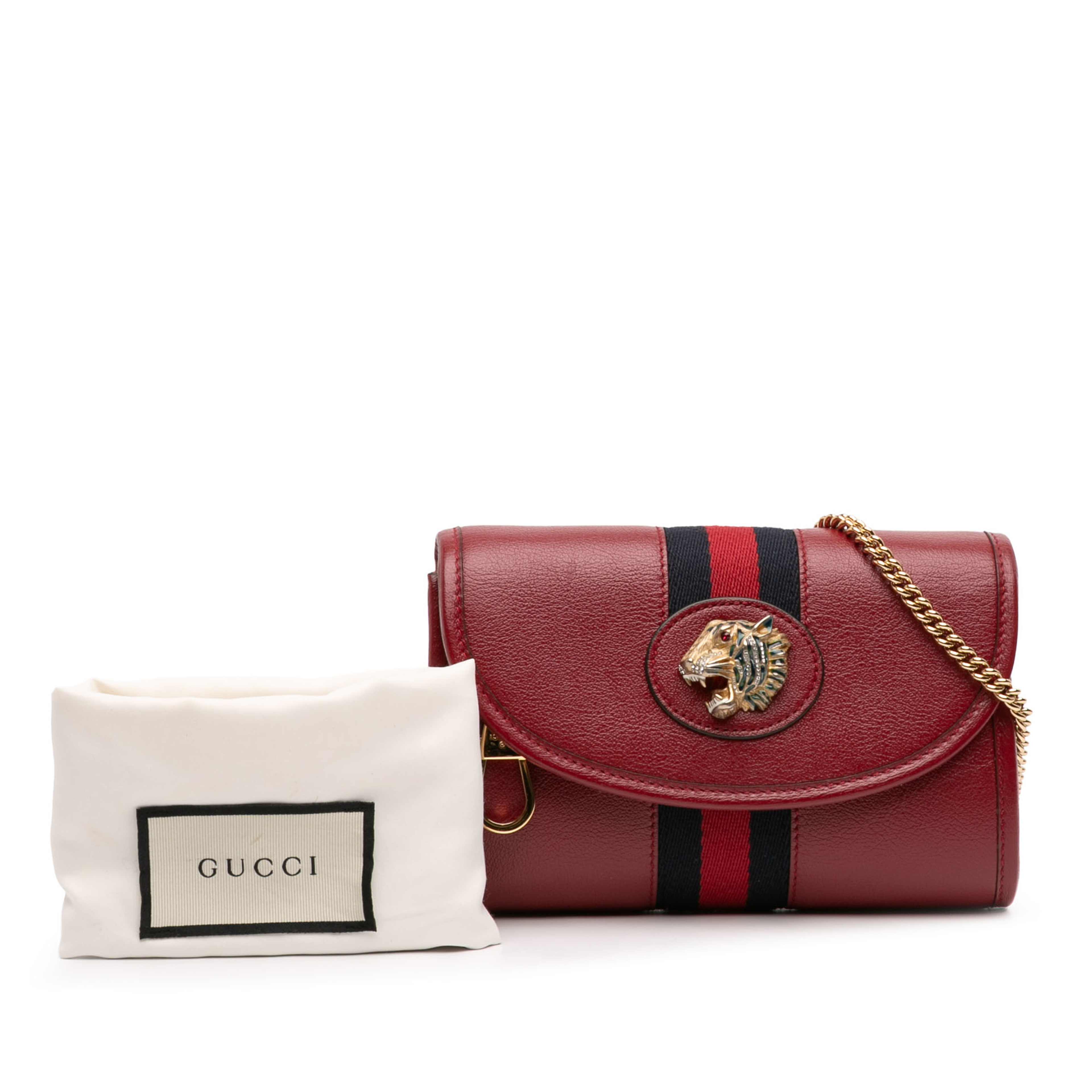Gucci Mini Calfskin Rajah Web Chain Crossbody, från Luxclusif, i färgen röd. Klicka för att öppna bilden i stort format