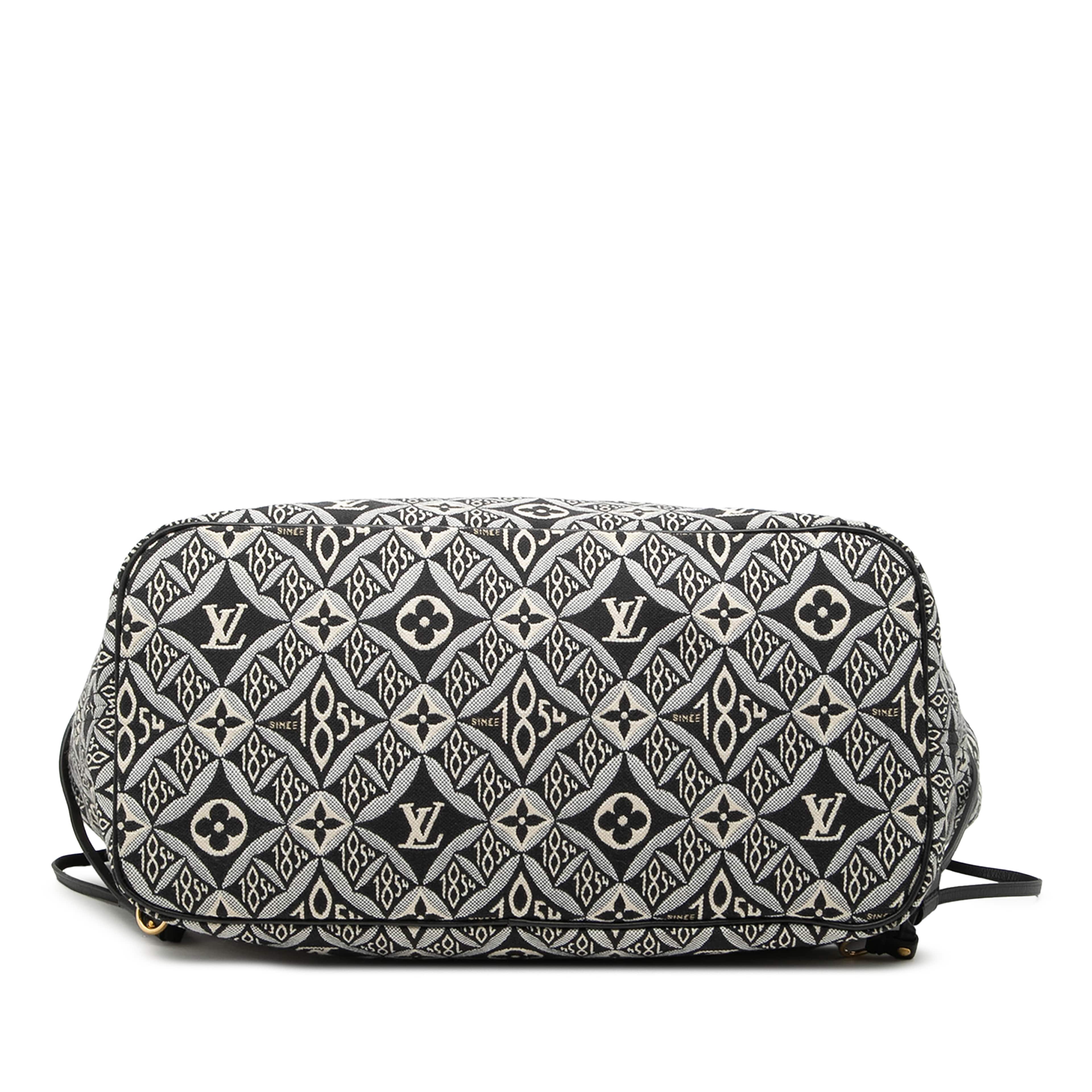 Louis Vuitton Monogram Jacquard Since 1854 Neverfull Mm, från Luxclusif, i färgen svart. Klicka för att öppna bilden i stort format