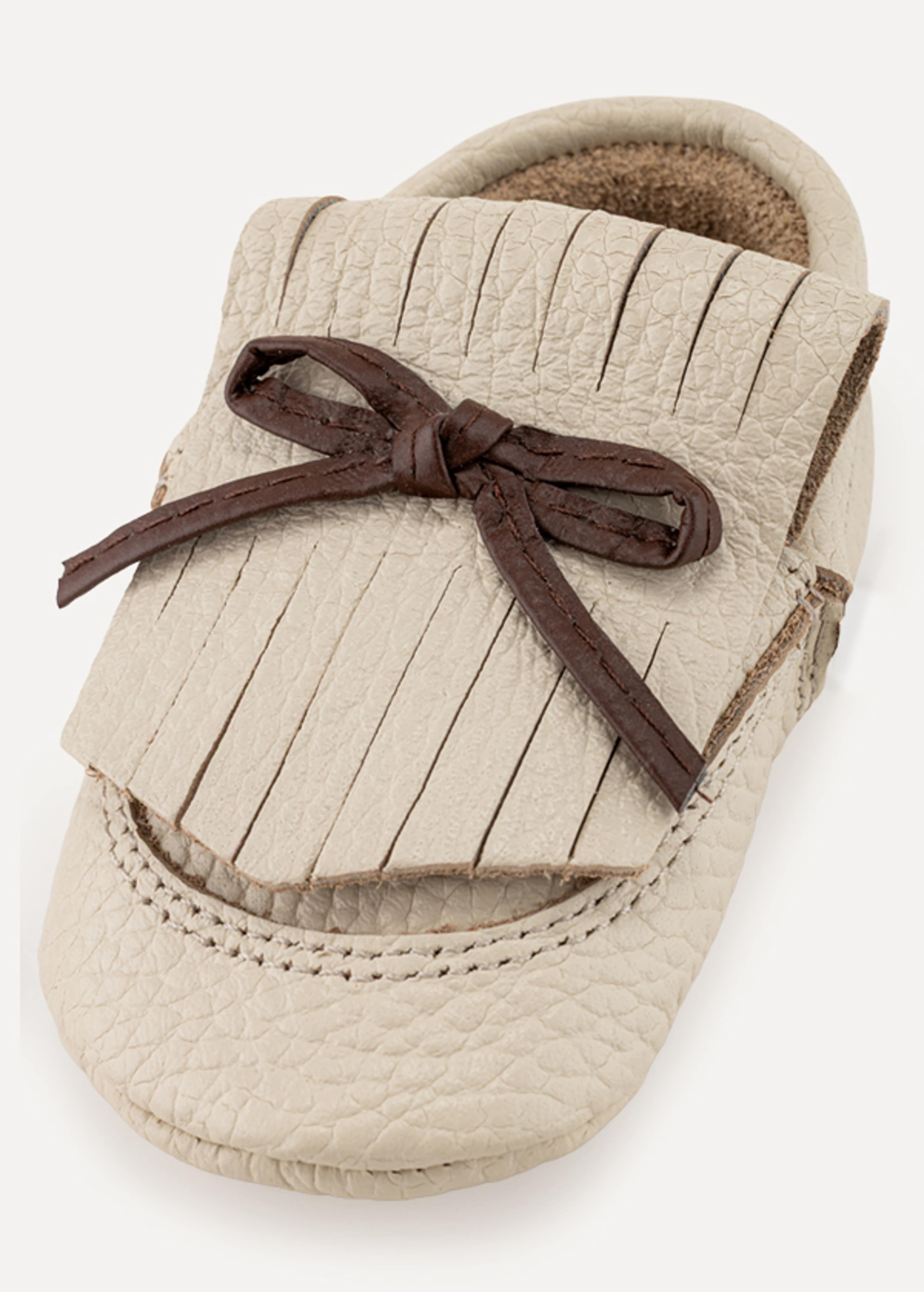 Moca Gentle Barefoot, från Minimoca, i färgen beige. Klicka för att öppna bilden i stort format