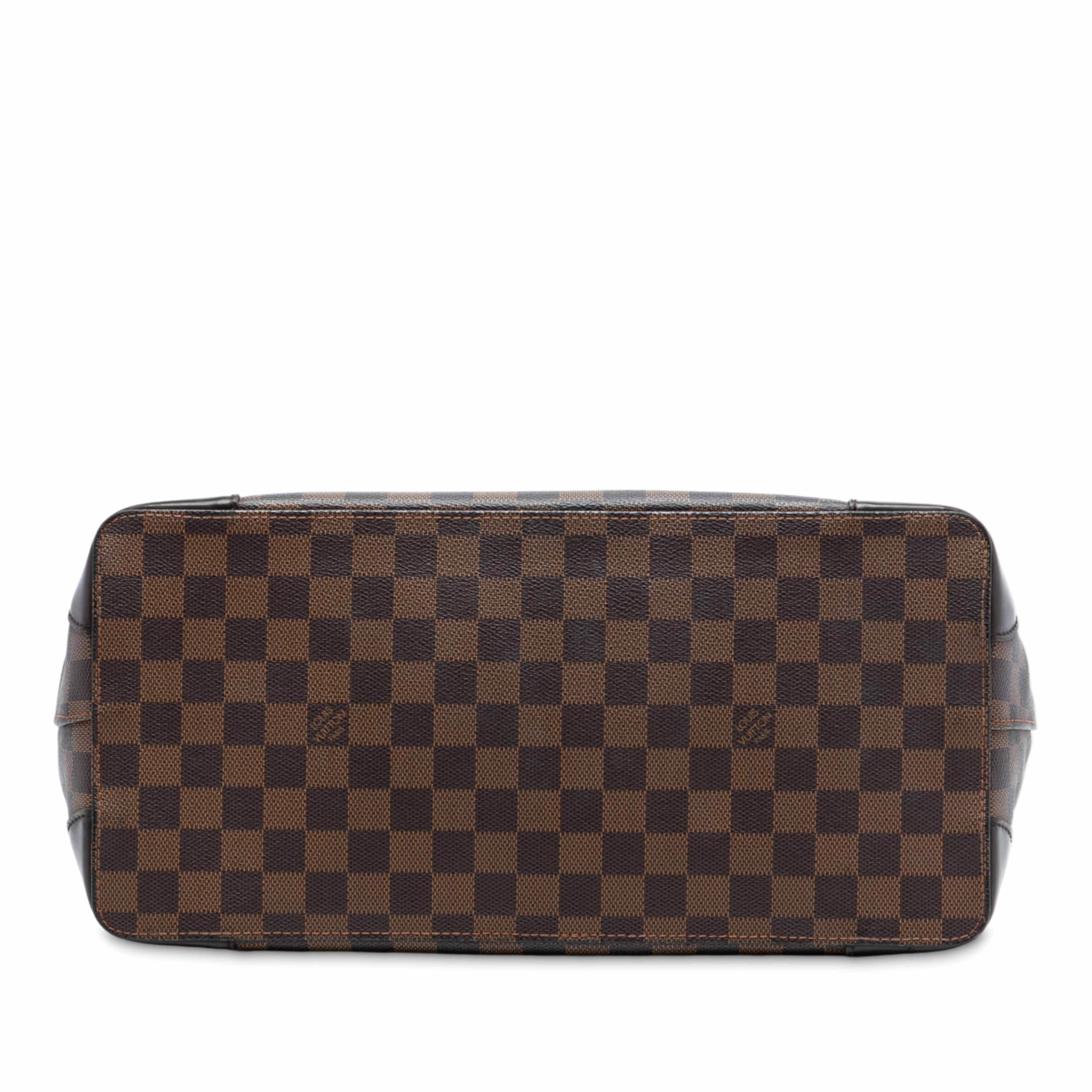 Louis Vuitton Damier Ebene Hampstead Mm, från Luxclusif, i färgen brown. Klicka för att öppna bilden i stort format