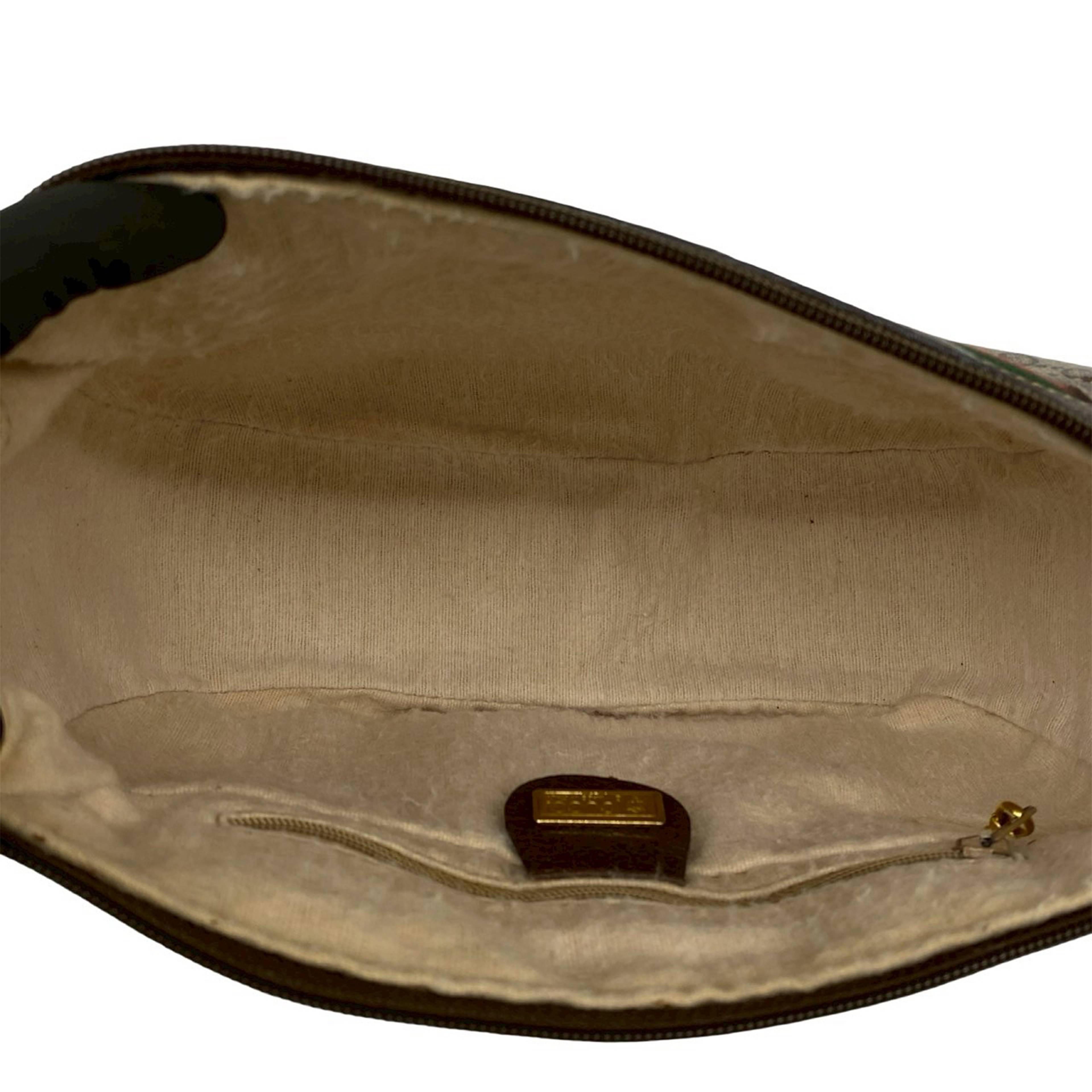 Gucci Gg Supreme Web Crossbody, från Luxclusif, i färgen beige. Klicka för att öppna bilden i stort format