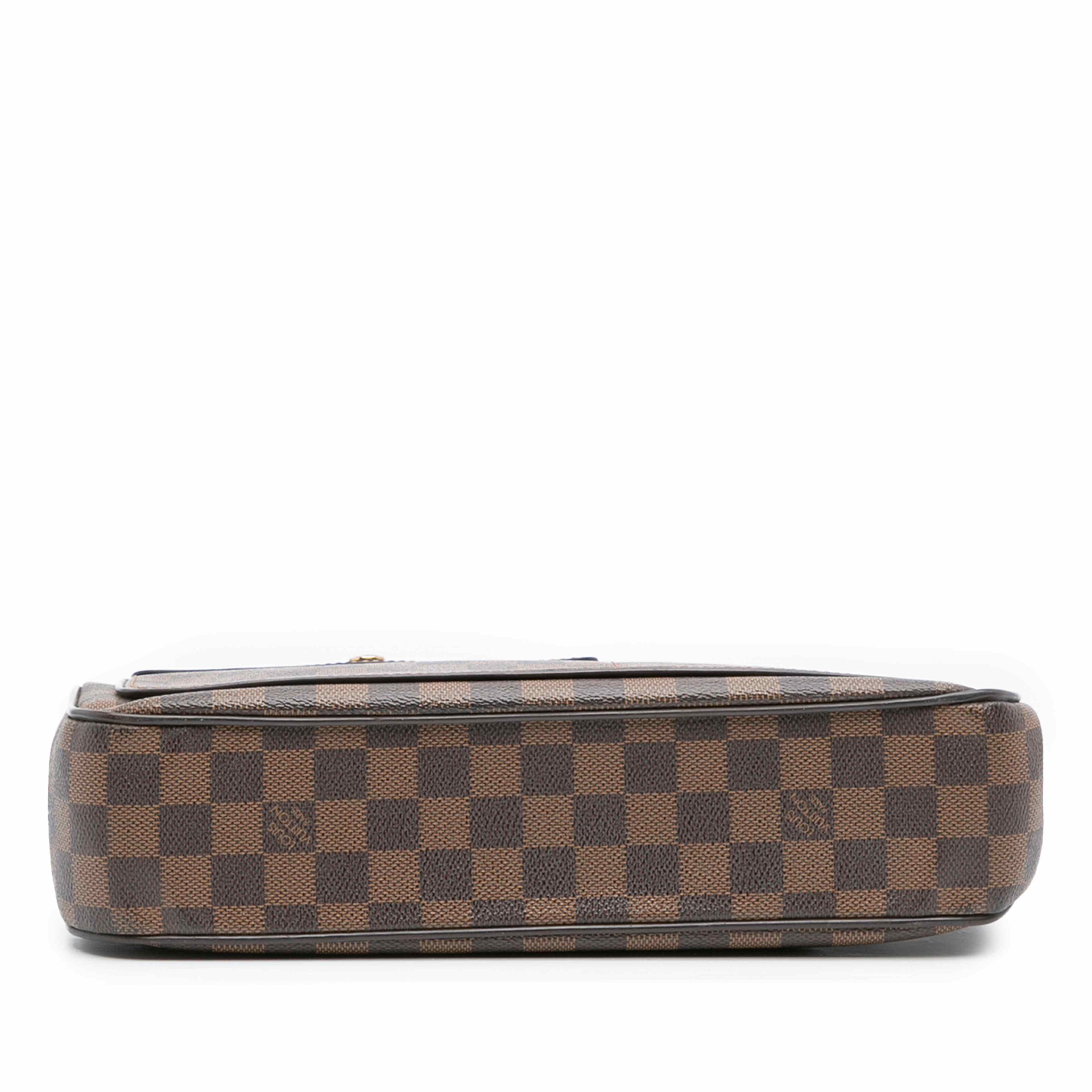 Louis Vuitton Damier Ebene Aubagne, från Luxclusif, i färgen brun. Klicka för att öppna bilden i stort format