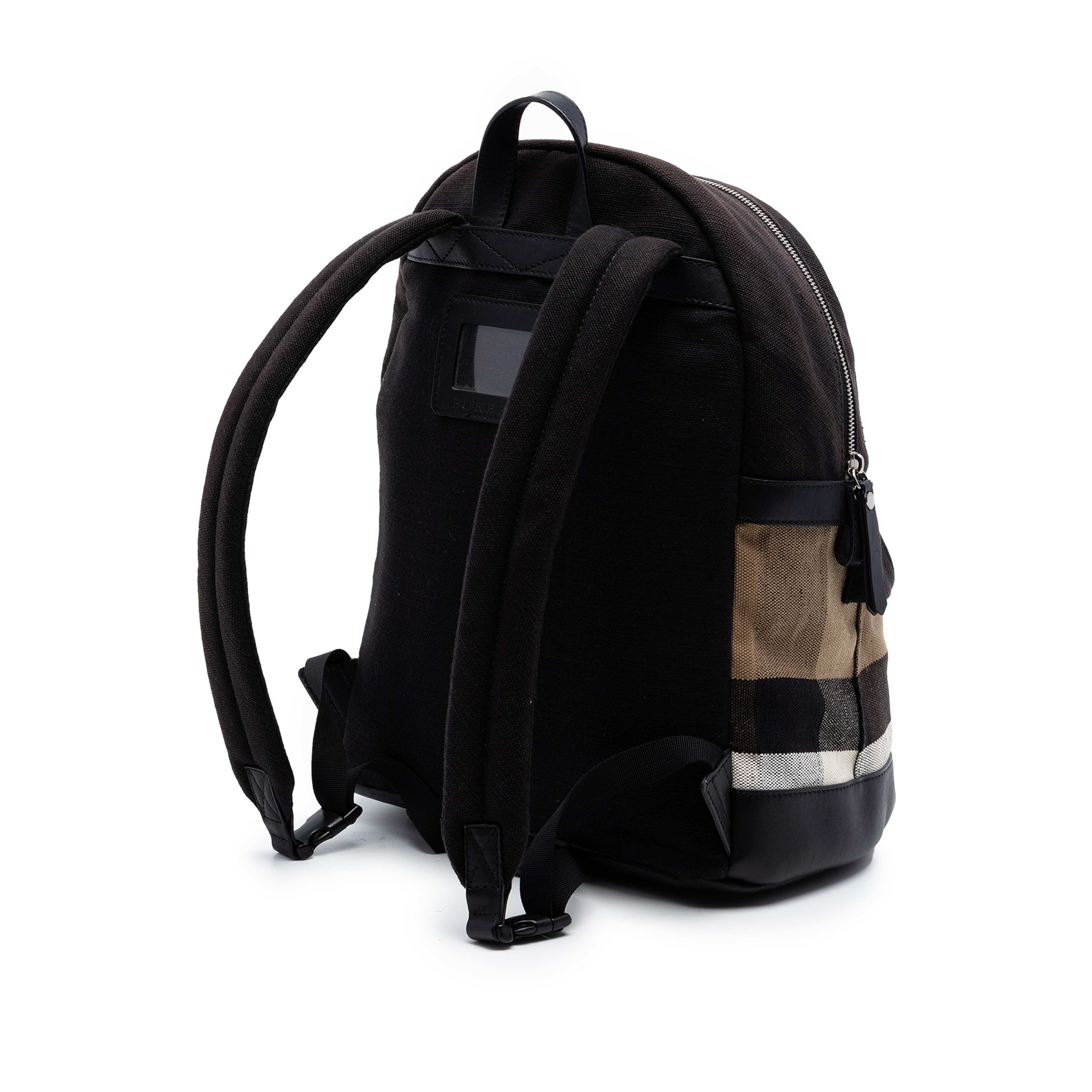 Burberry Mega Check Canvas Tiller Backpack, från Luxclusif, i färgen svart. Klicka för att öppna bilden i stort format