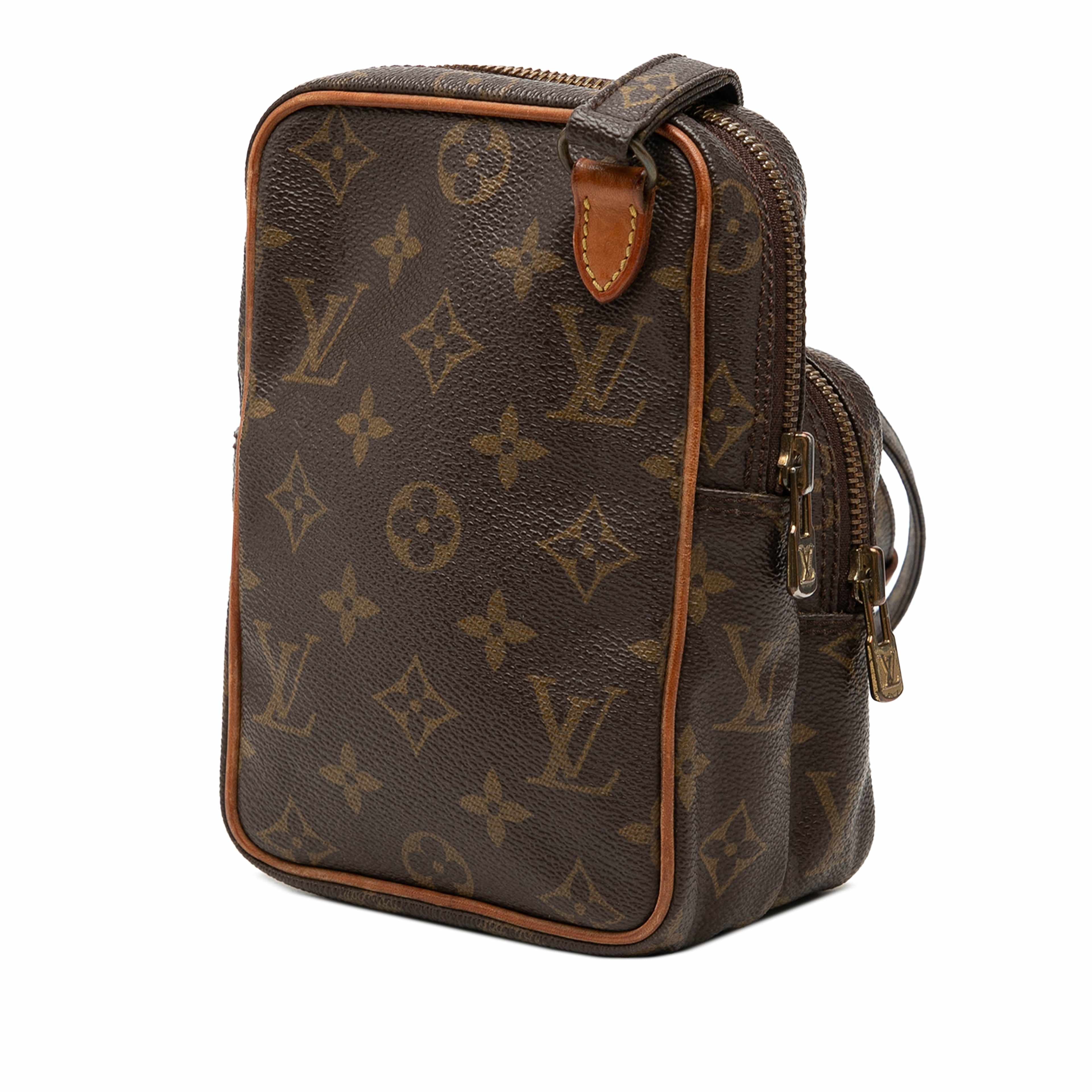 Louis Vuitton Monogram Mini Amazone, från Luxclusif, i färgen brown. Klicka för att öppna bilden i stort format