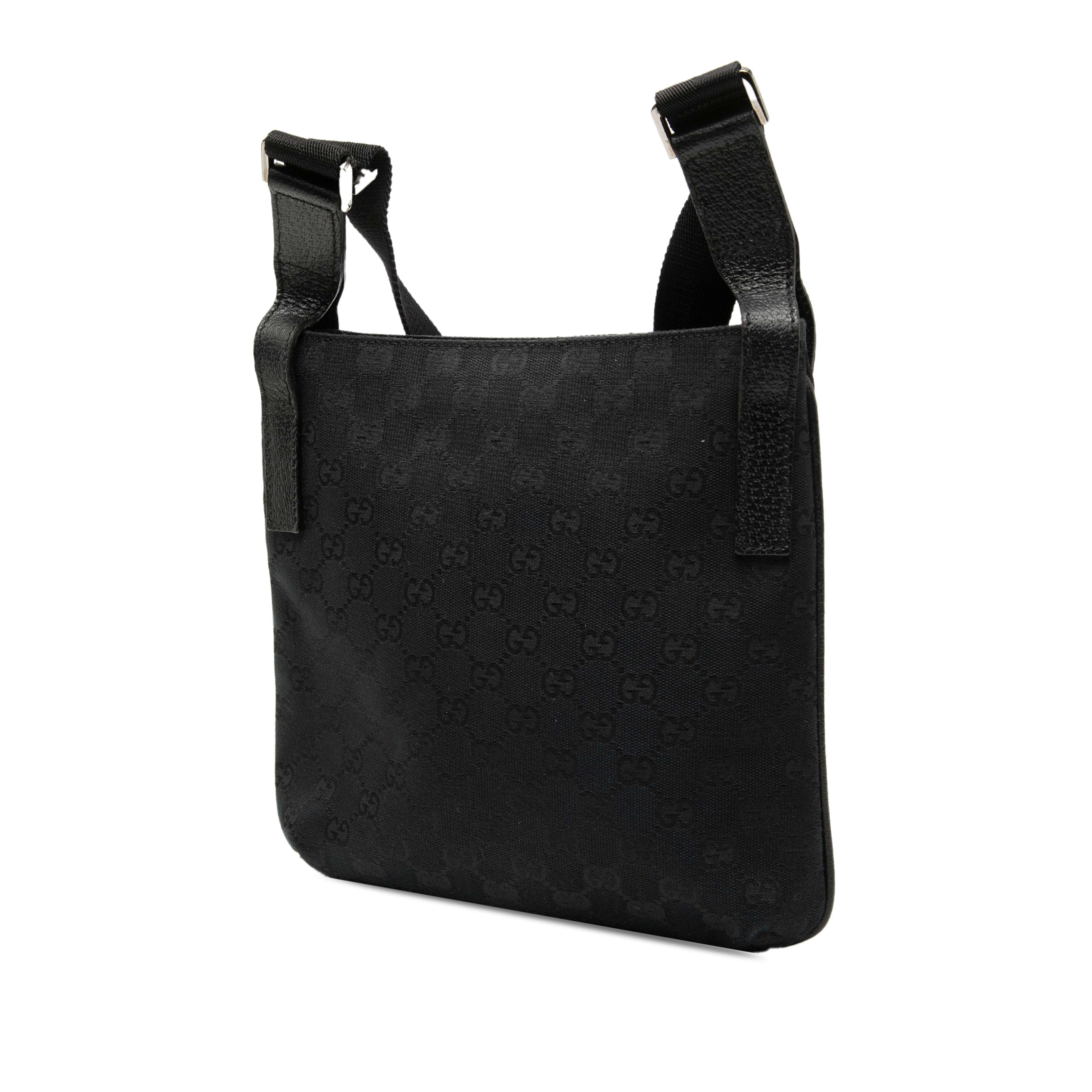 Gucci Gg Canvas Crossbody, från Luxclusif, i färgen svart. Klicka för att öppna bilden i stort format