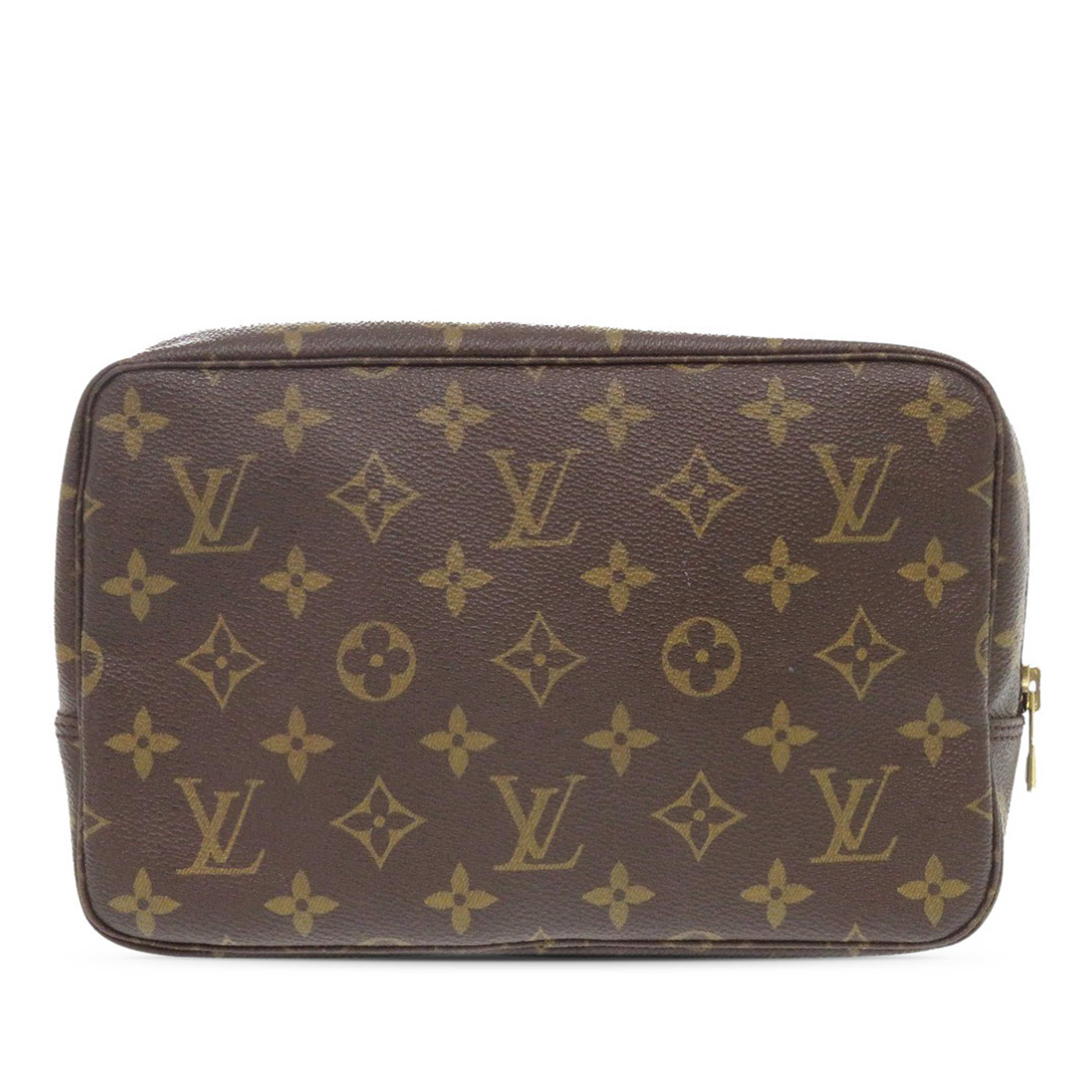 Louis Vuitton Monogram Trousse Toilette 23, från Luxclusif, i färgen brun. Klicka för att öppna bilden i stort format