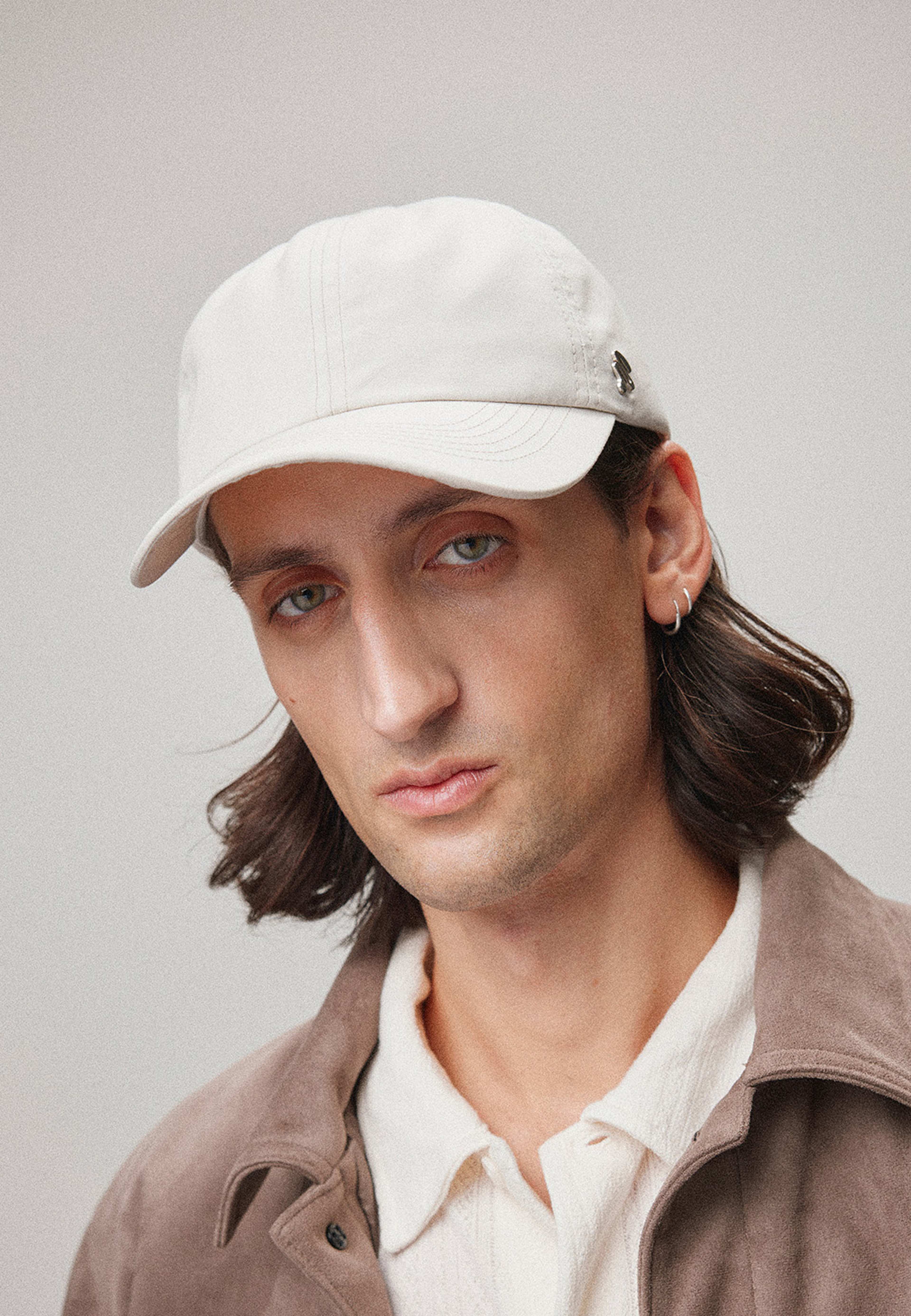 Dad Cap 105 Ventile, från Stiksen, i färgen stone. Klicka för att öppna bilden i stort format