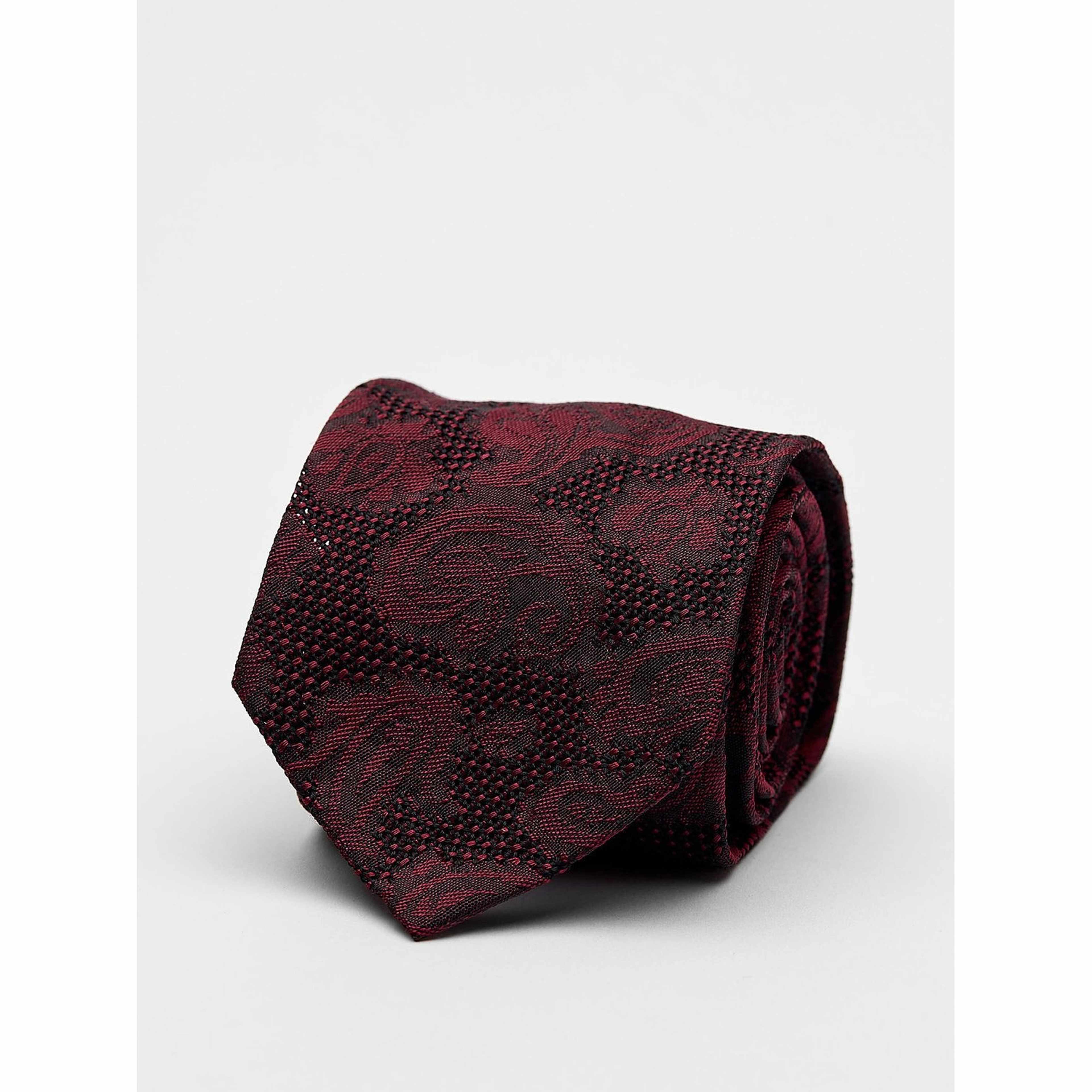 Grenadine Tie