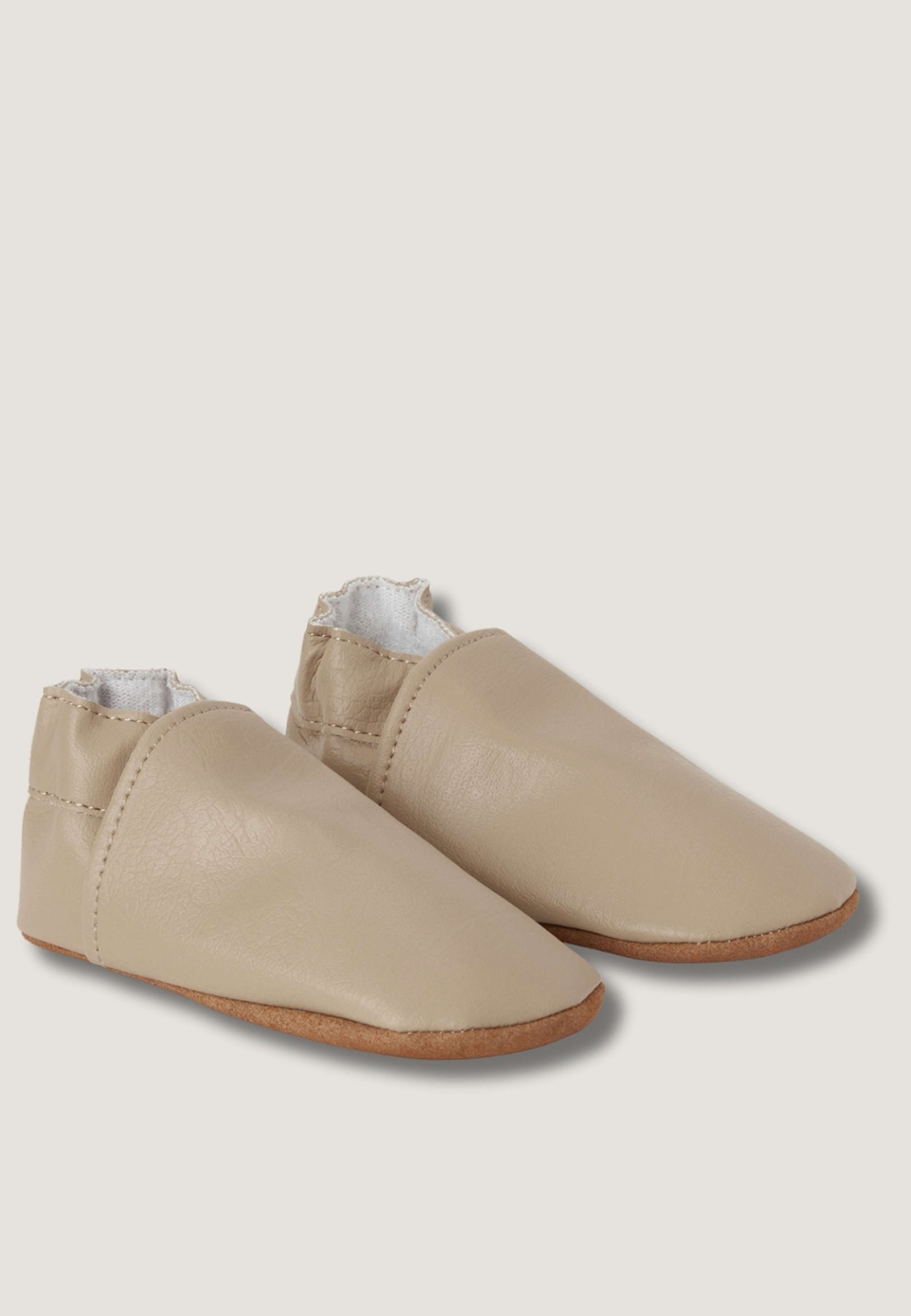 Barefoot Mocs, från BabyMocs, i färgen beige. Klicka för att öppna bilden i stort format