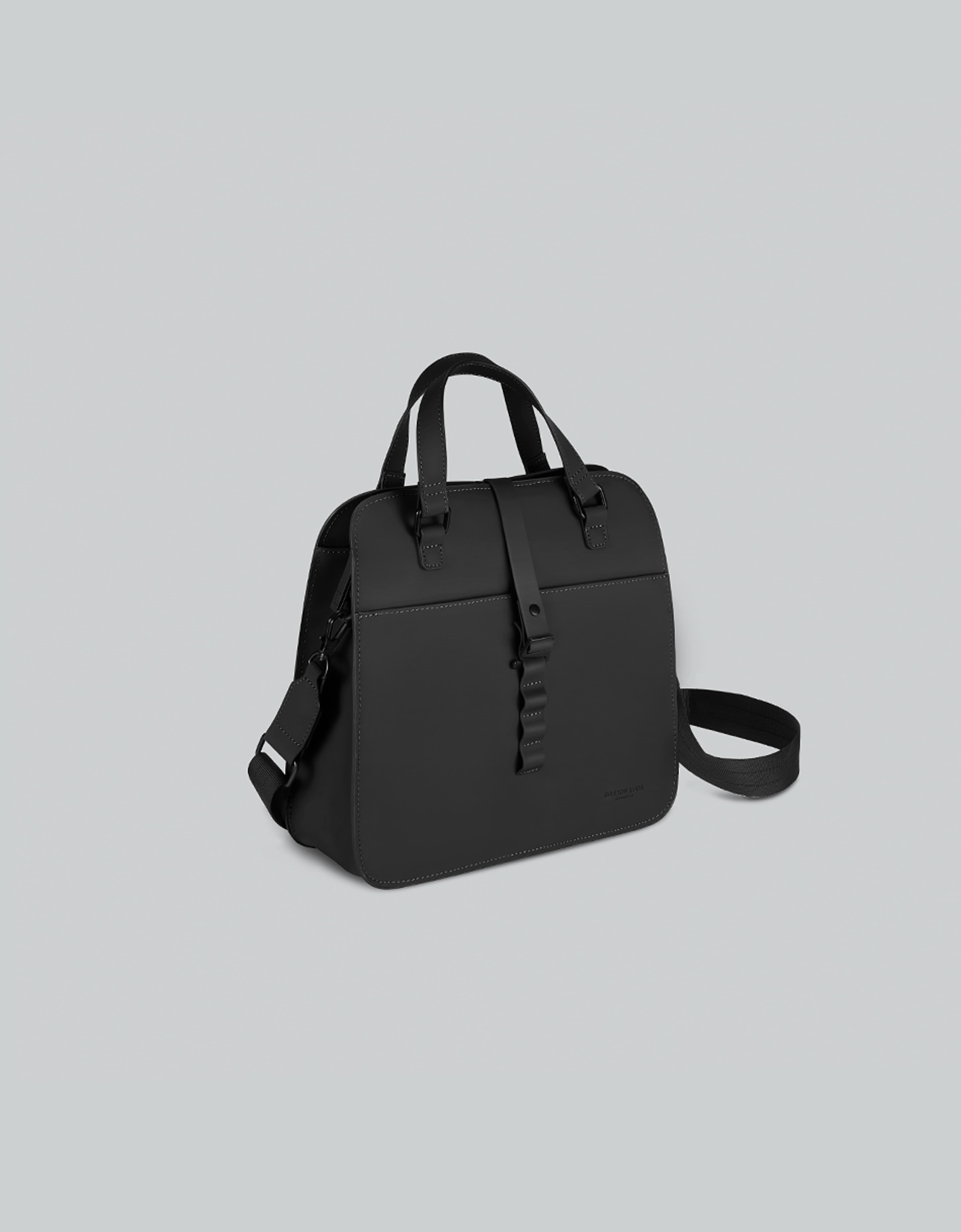 Spläsh Cleo Crossbody, från Gaston Luga, i färgen black. Klicka för att öppna bilden i stort format